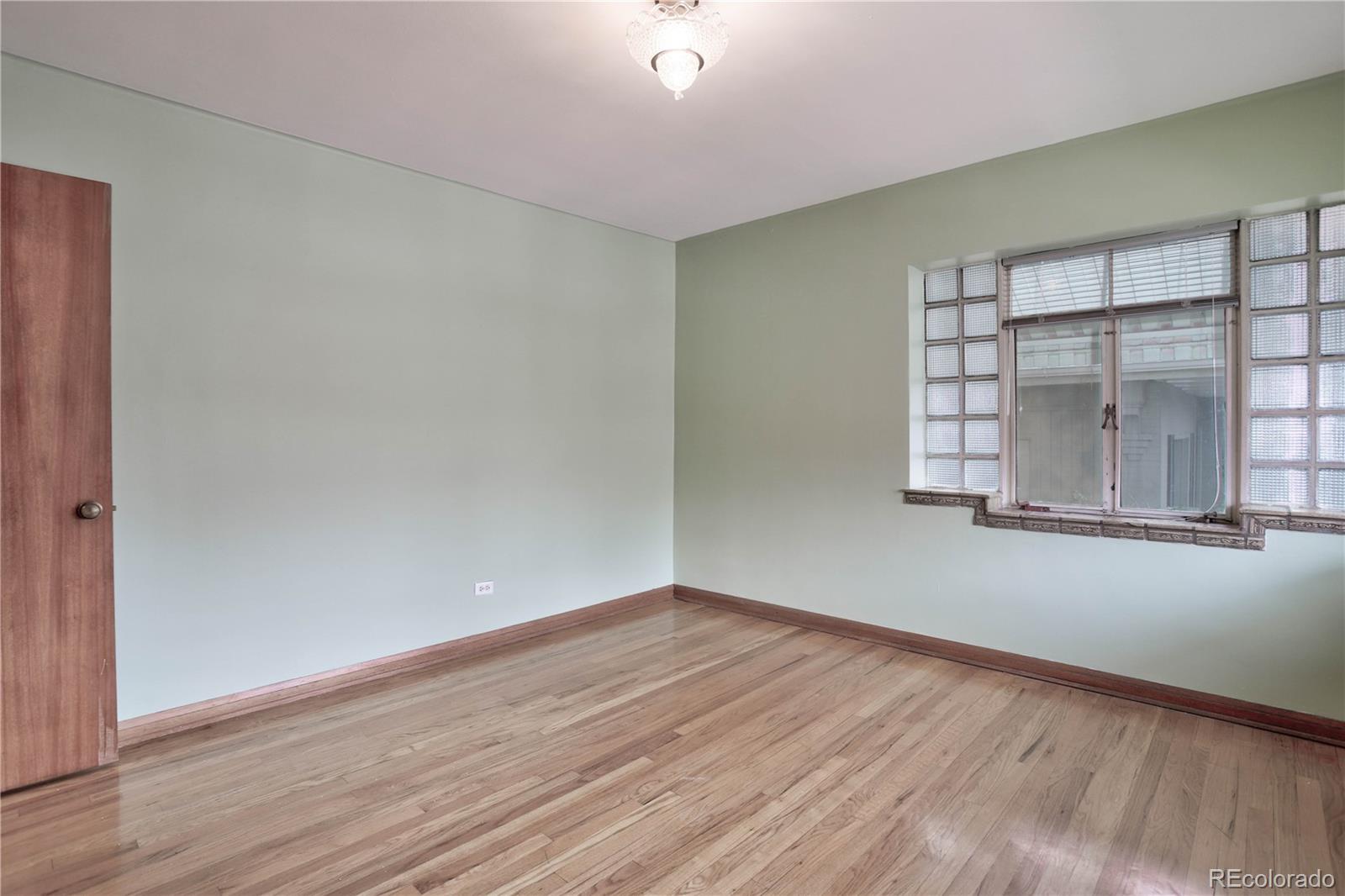 MLS Image #15 for 768 n ogden street 11,denver, Colorado