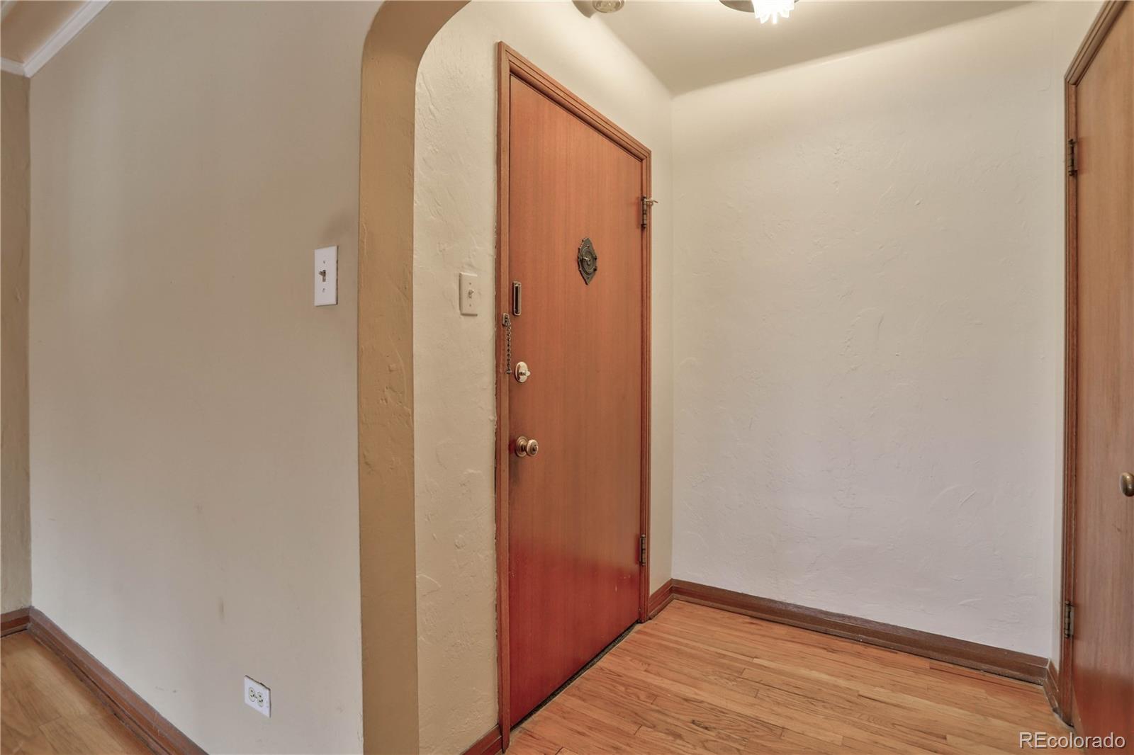 MLS Image #20 for 768 n ogden street 11,denver, Colorado