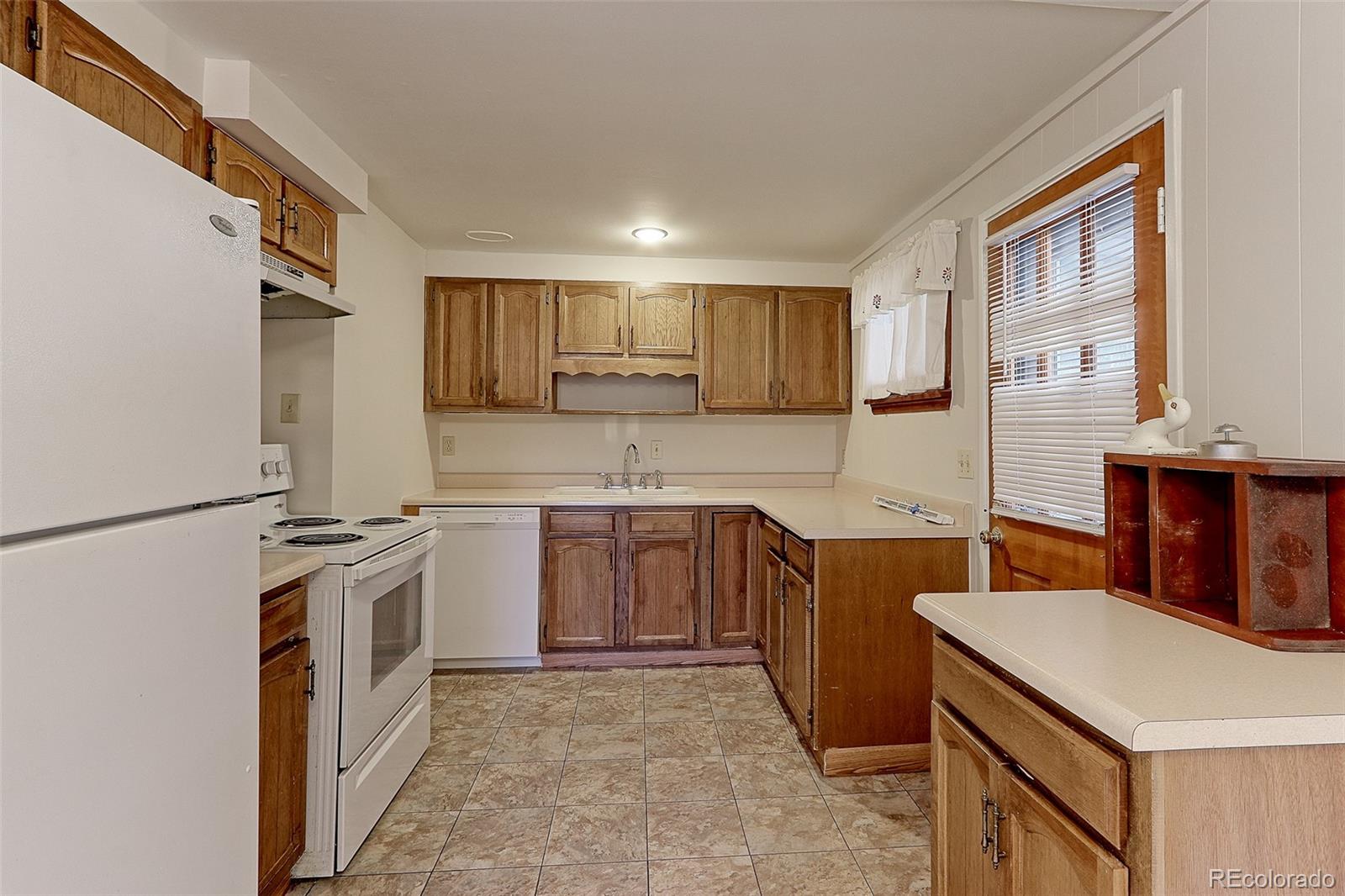 MLS Image #8 for 8360  auburn lane,westminster, Colorado