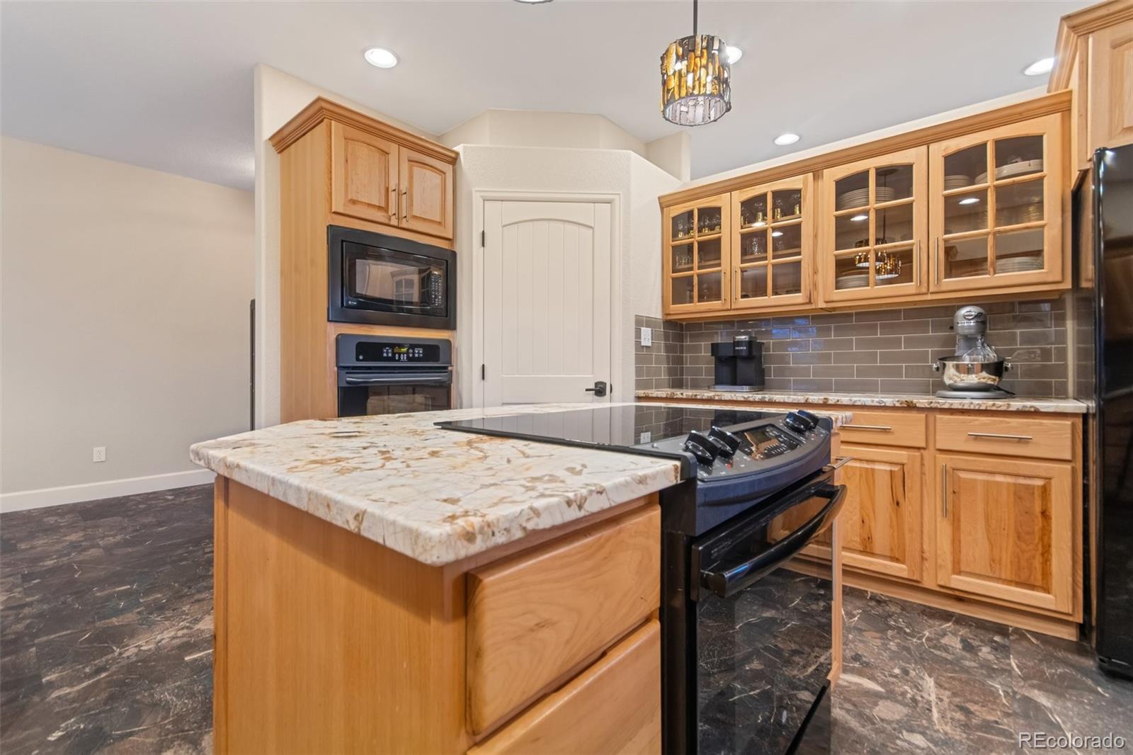 MLS Image #13 for 5198  country club drive,larkspur, Colorado
