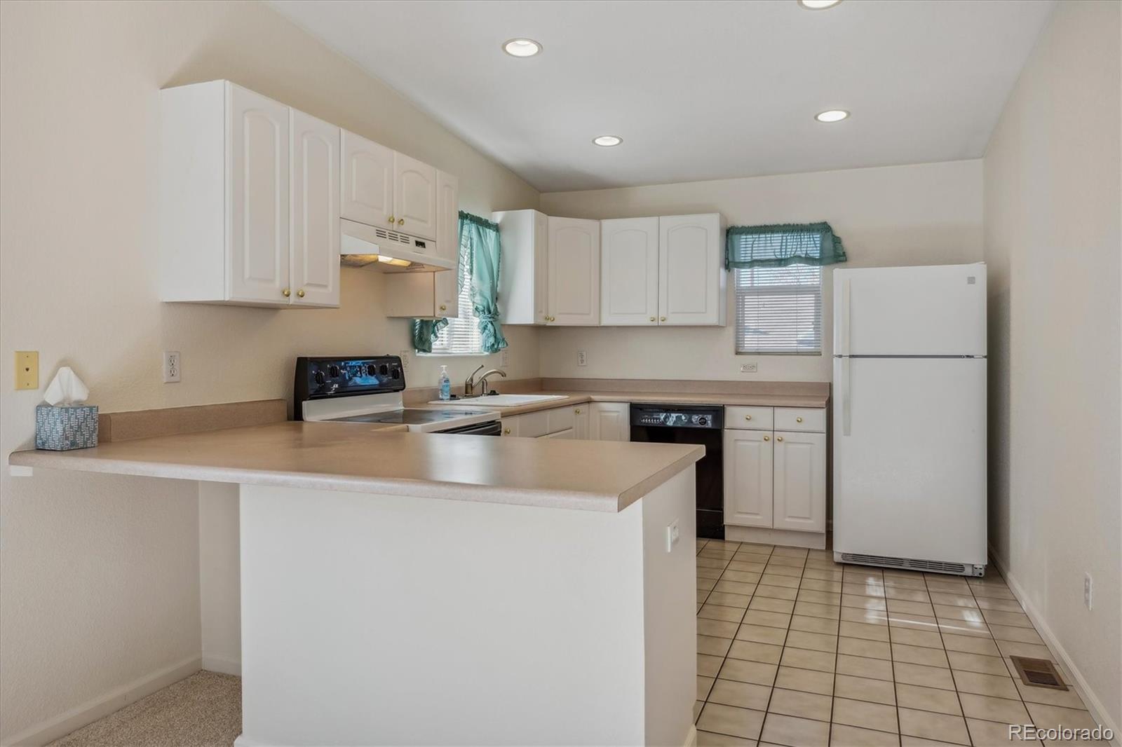 MLS Image #10 for 779  kittredge street,aurora, Colorado