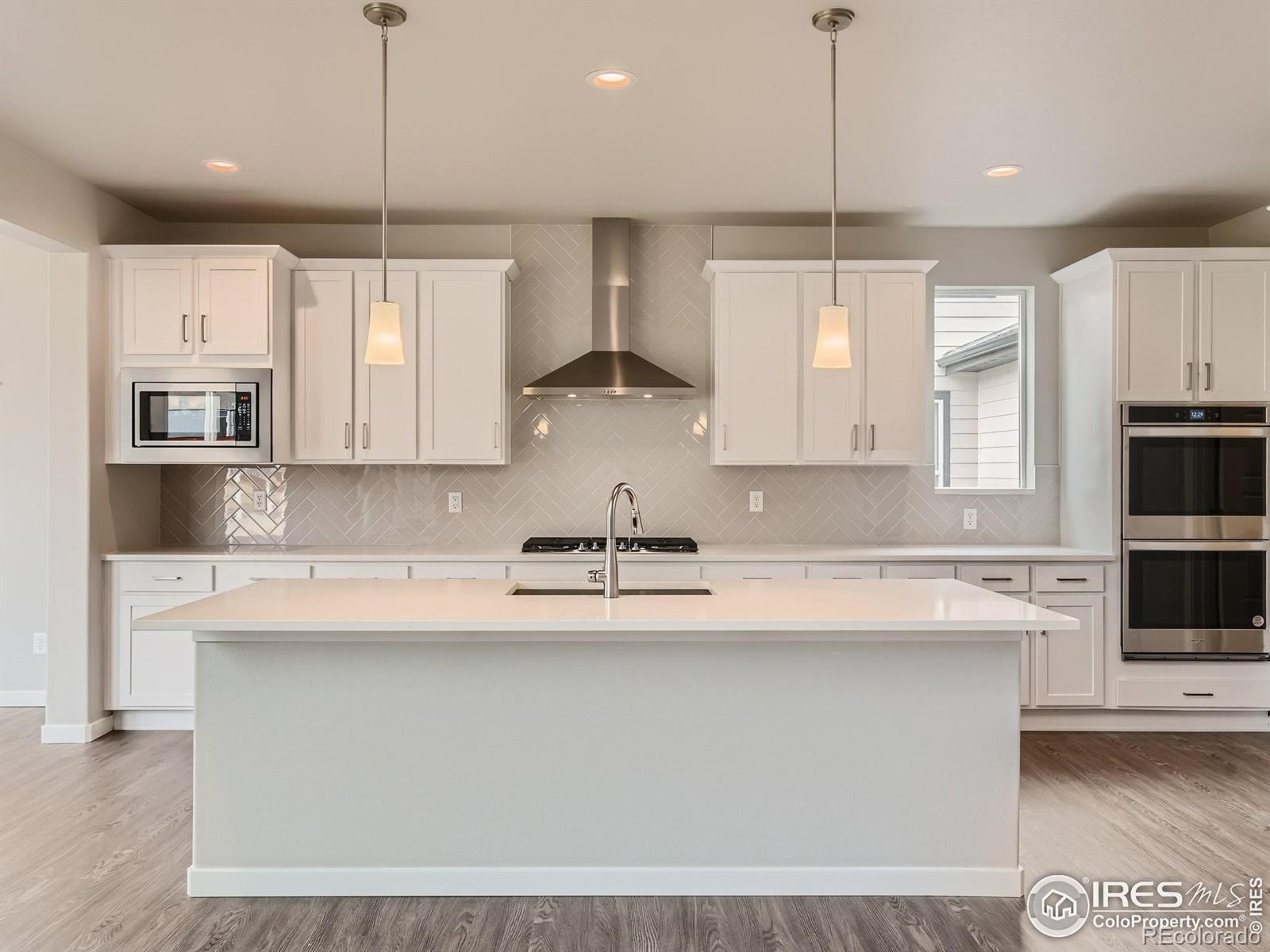 MLS Image #9 for 2083  dusk court,windsor, Colorado