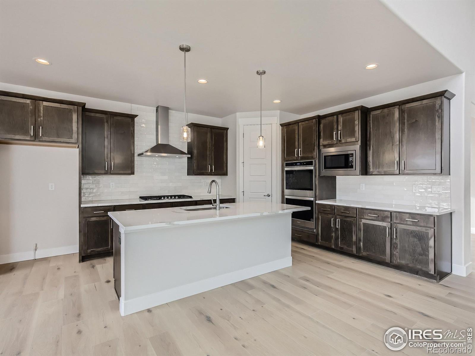 MLS Image #7 for 2091  dusk court,windsor, Colorado