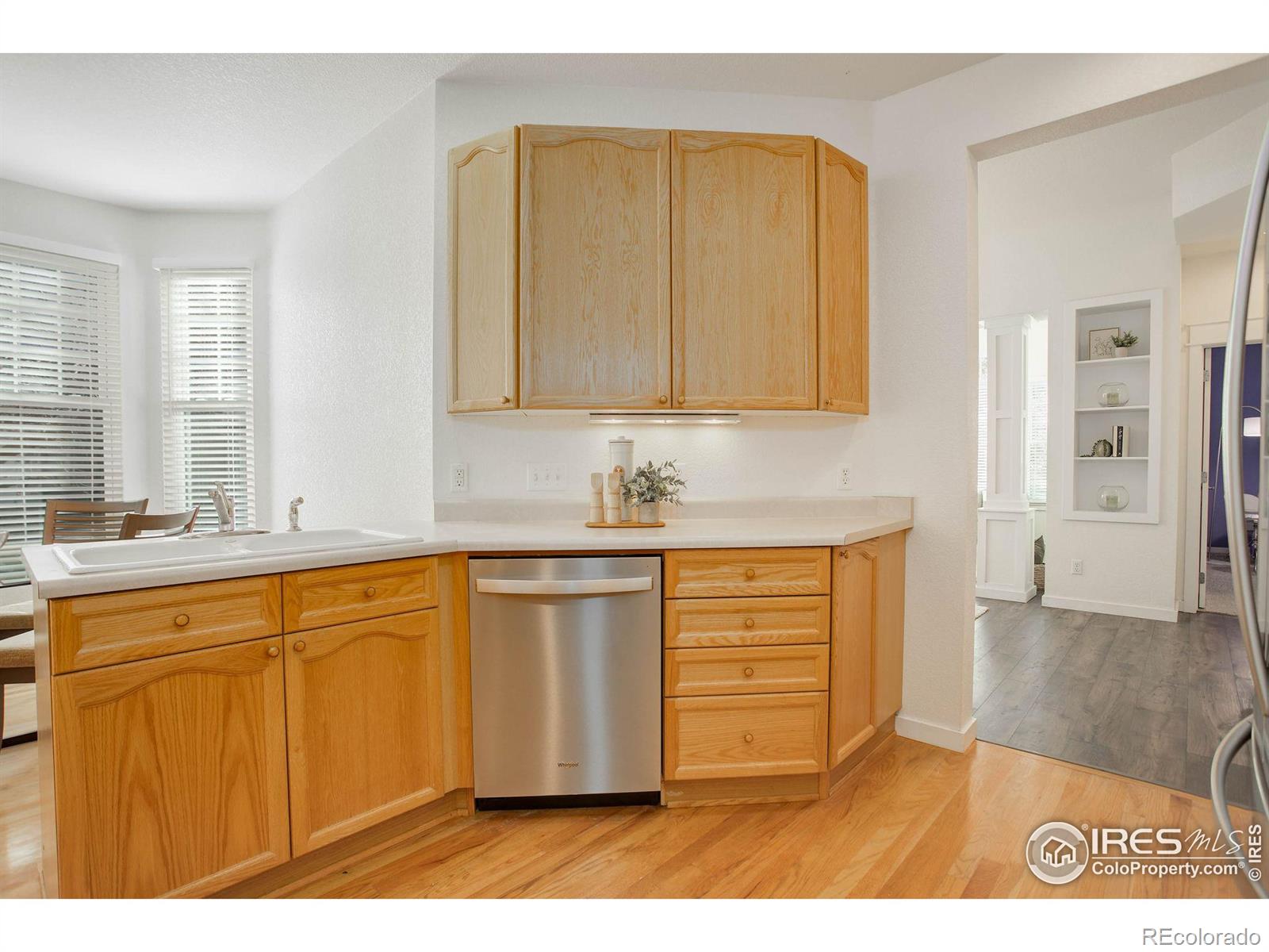 MLS Image #11 for 2550  winding river drive 4,broomfield, Colorado