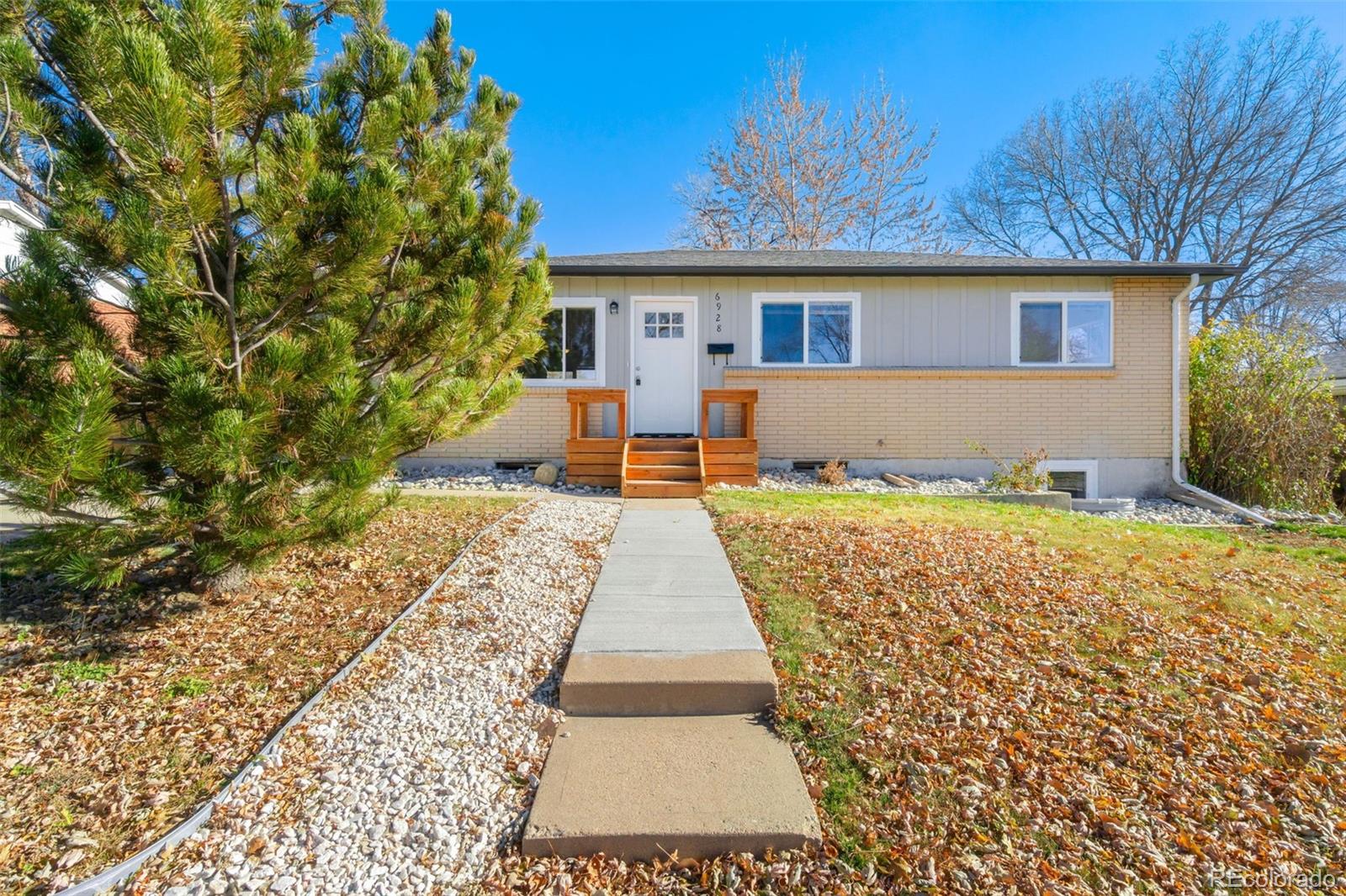 MLS Image #2 for 6928  newman street,arvada, Colorado