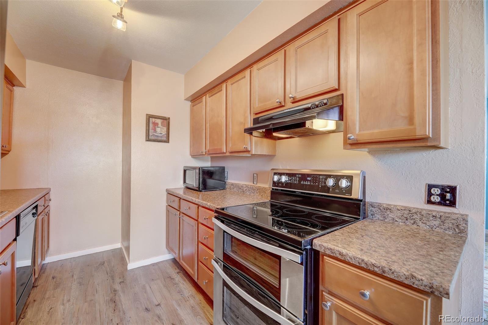 MLS Image #5 for 7395 e eastman avenue l301,denver, Colorado