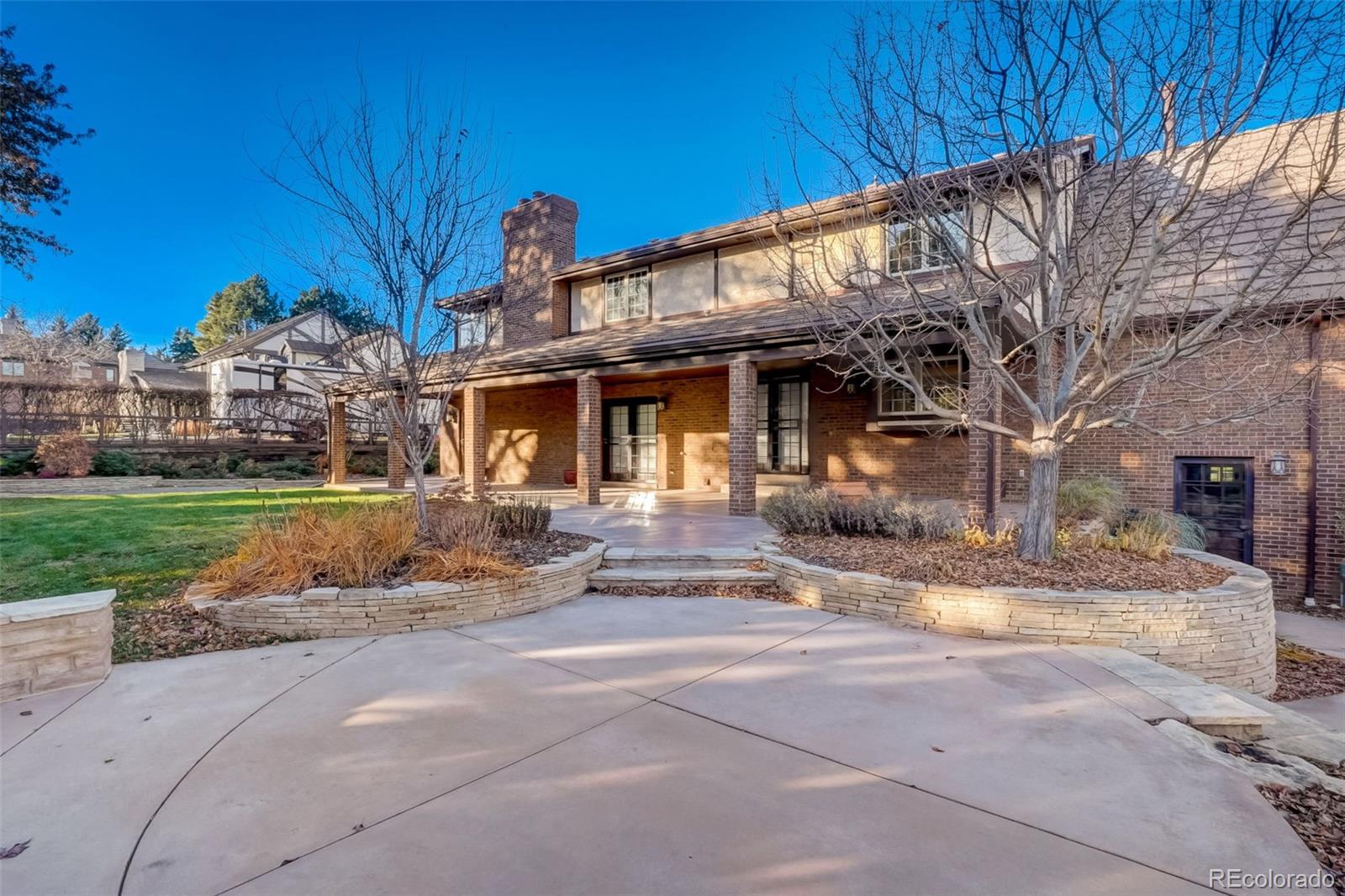 MLS Image #40 for 3902 s chase way,denver, Colorado