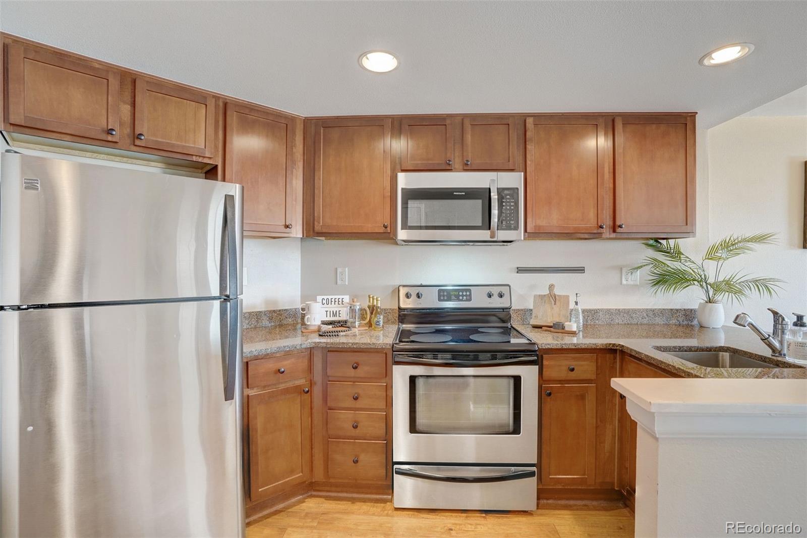 MLS Image #20 for 100  park avenue 1605,denver, Colorado