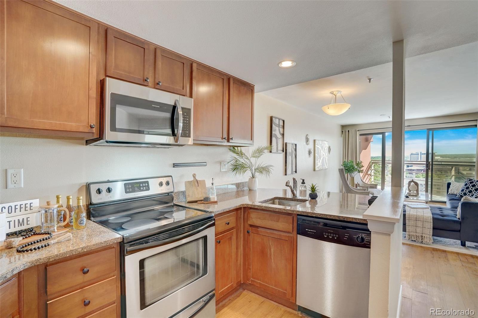 MLS Image #21 for 100  park avenue 1605,denver, Colorado