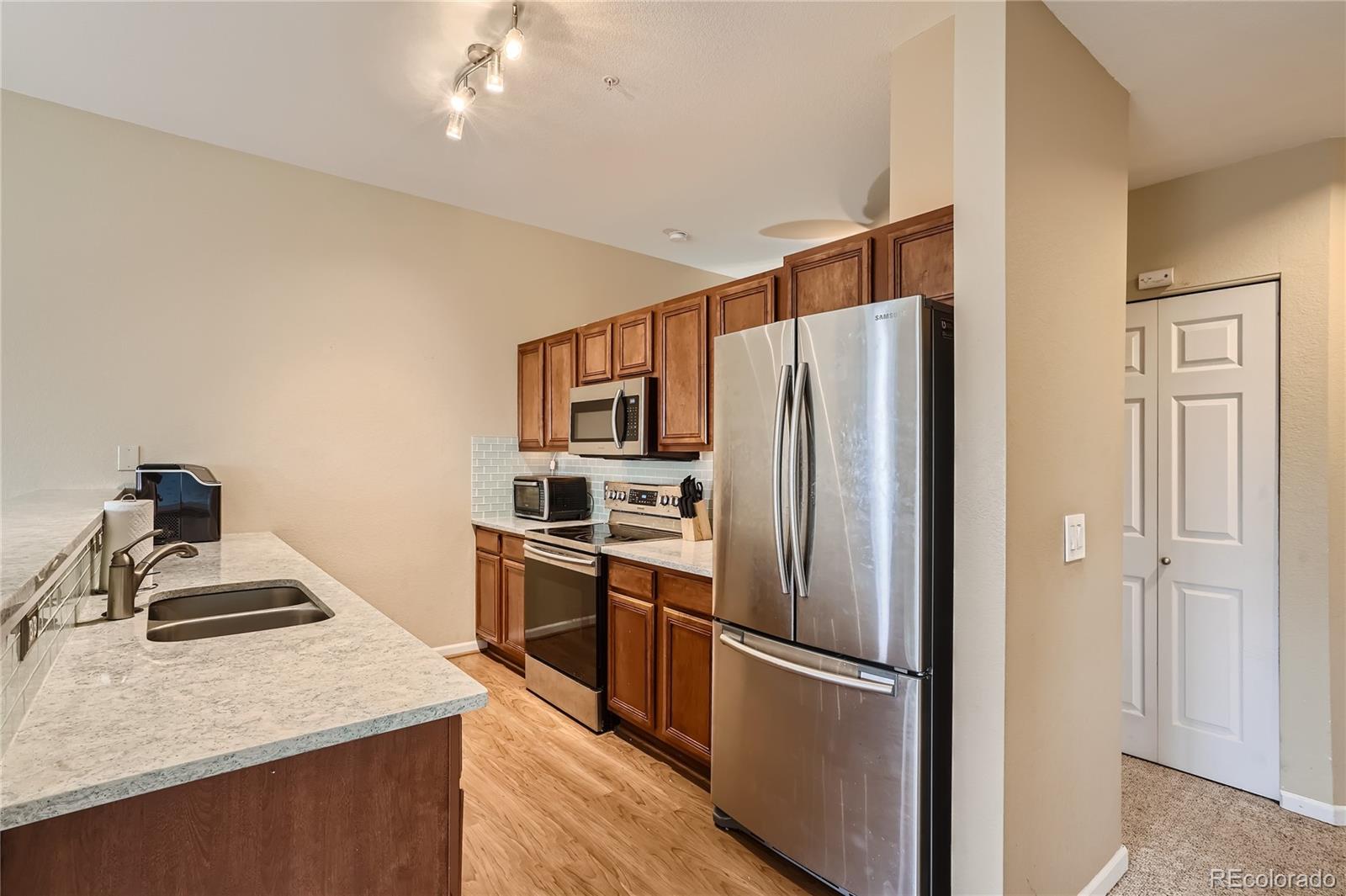 MLS Image #5 for 15475  andrews drive 418,denver, Colorado