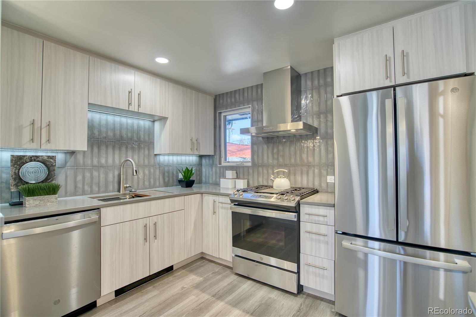 MLS Image #10 for 7846  marshall street,arvada, Colorado