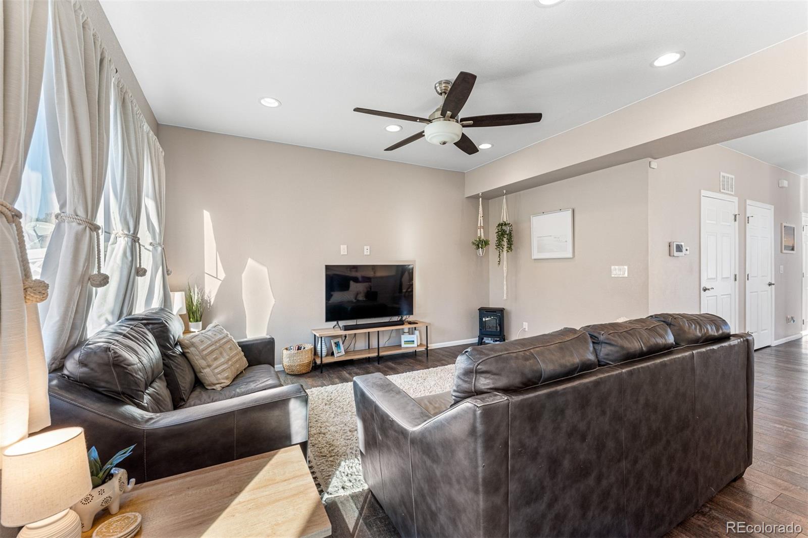 MLS Image #9 for 15612 e 96th way,commerce city, Colorado