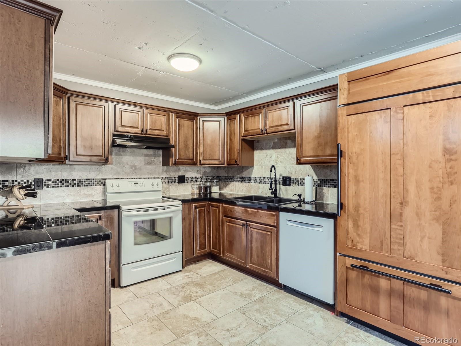 MLS Image #1 for 6930 e girard avenue 406,denver, Colorado