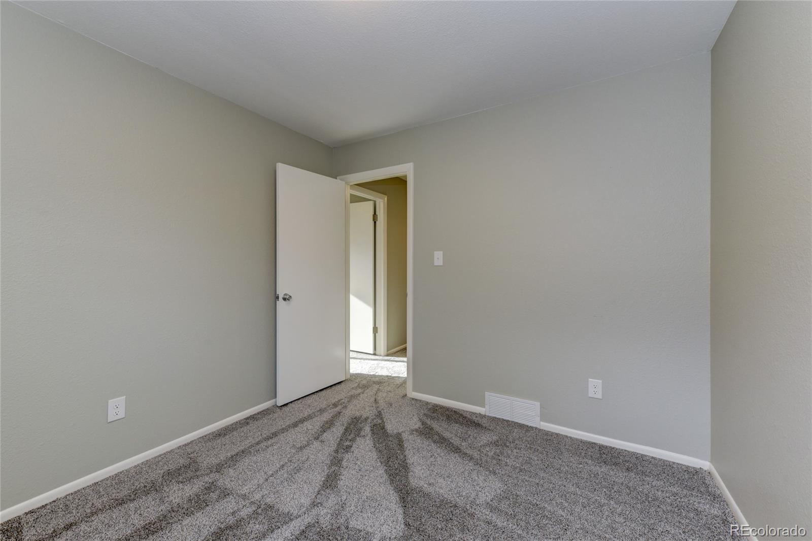 MLS Image #23 for 803  tracey parkway,fort collins, Colorado