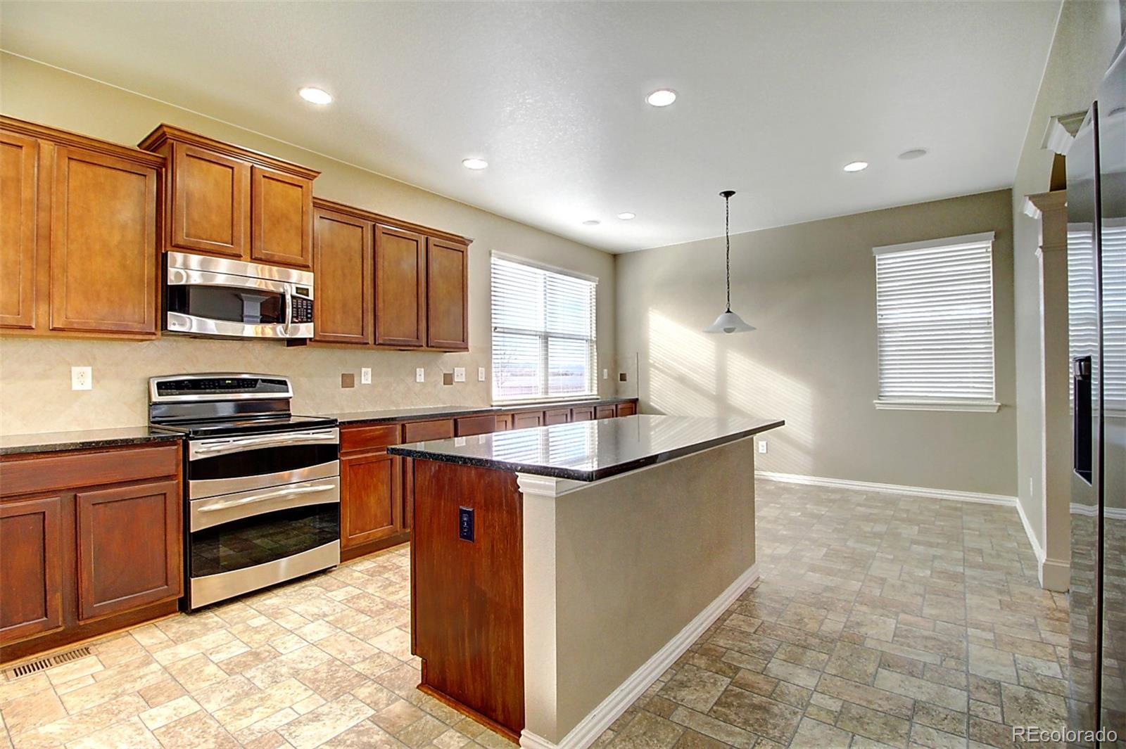 MLS Image #9 for 626  camberly court,windsor, Colorado