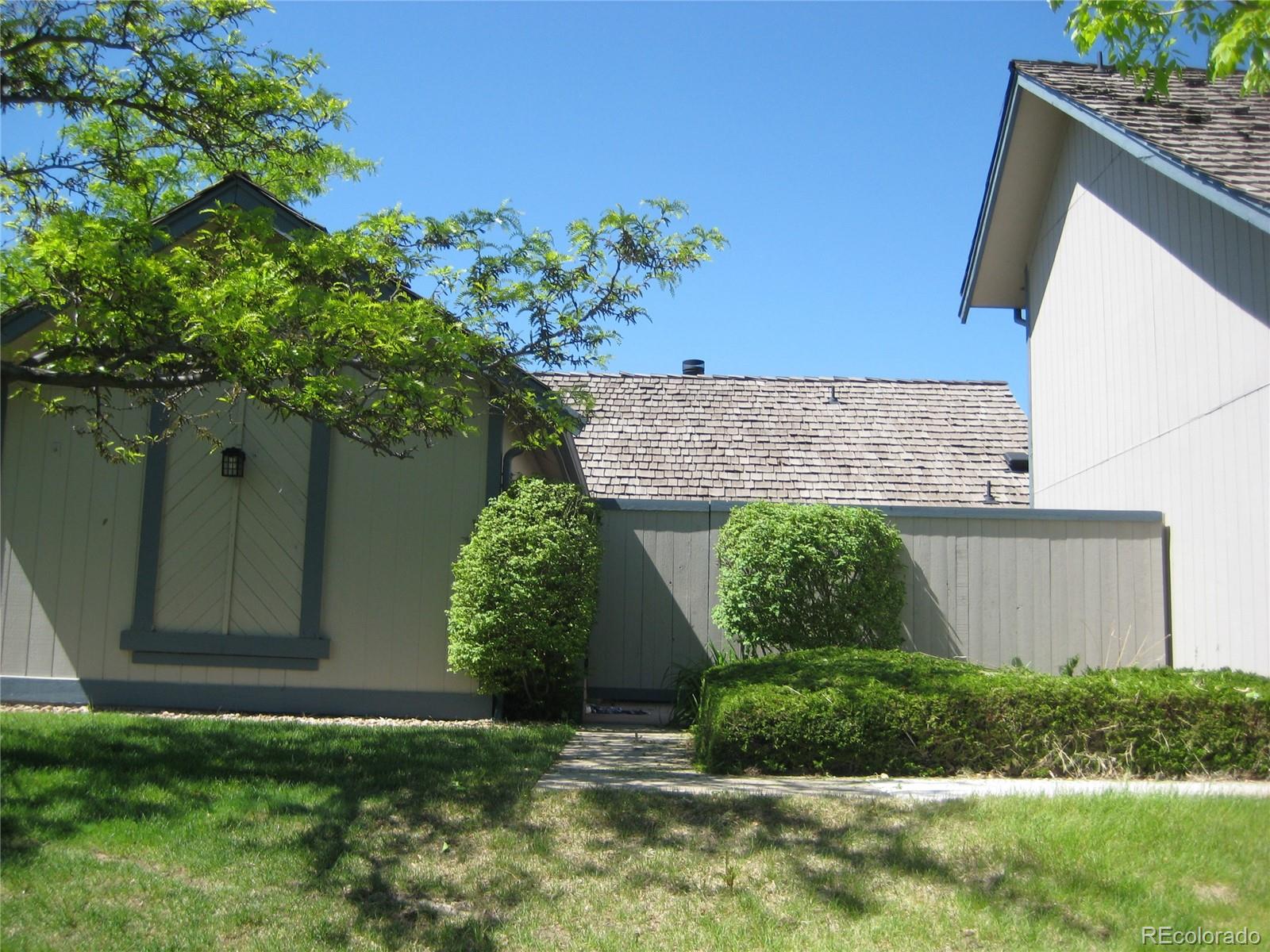 MLS Image #0 for 2522 s worchester court,aurora, Colorado