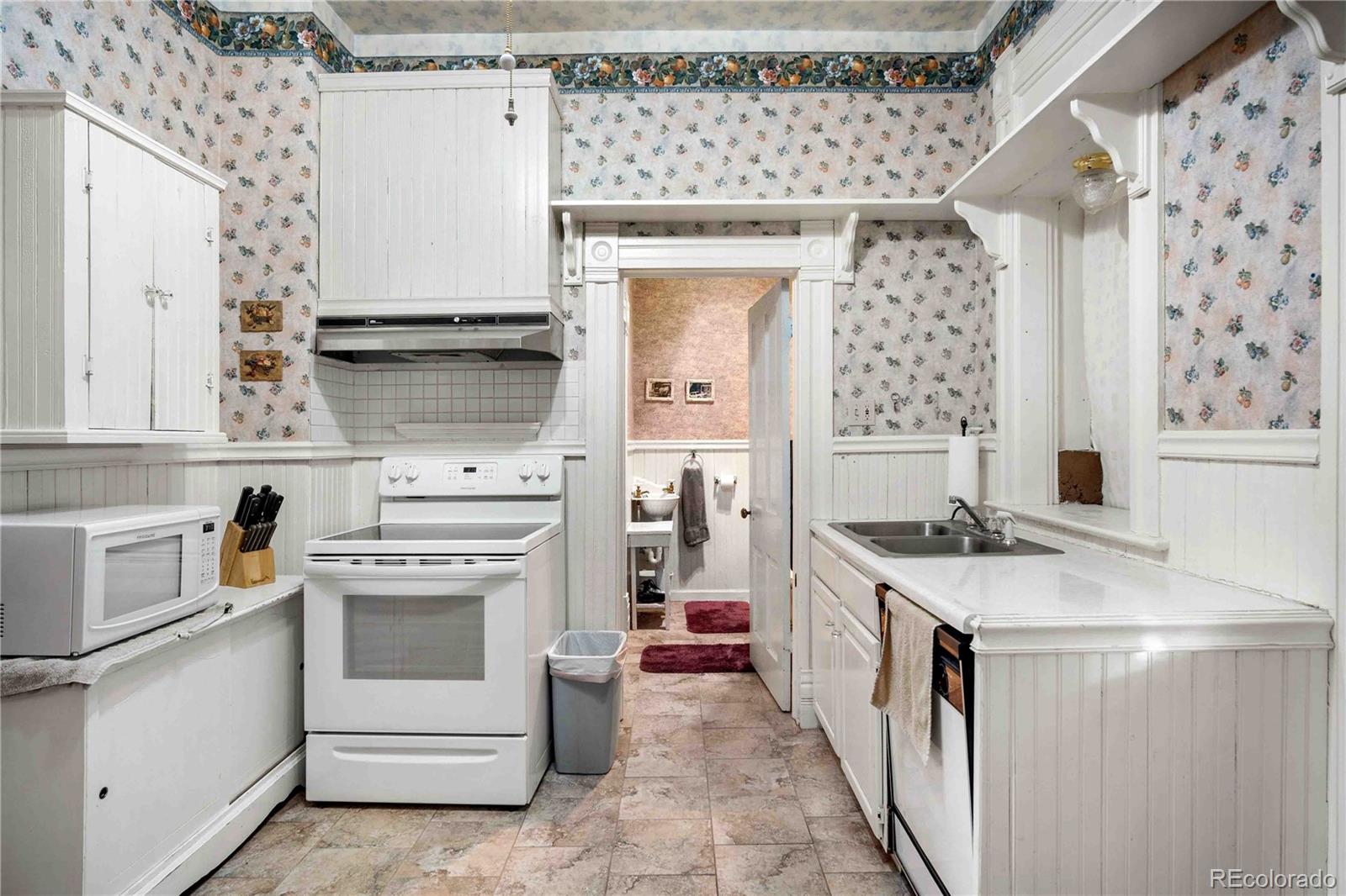 MLS Image #14 for 209 n 4th street,cripple creek, Colorado