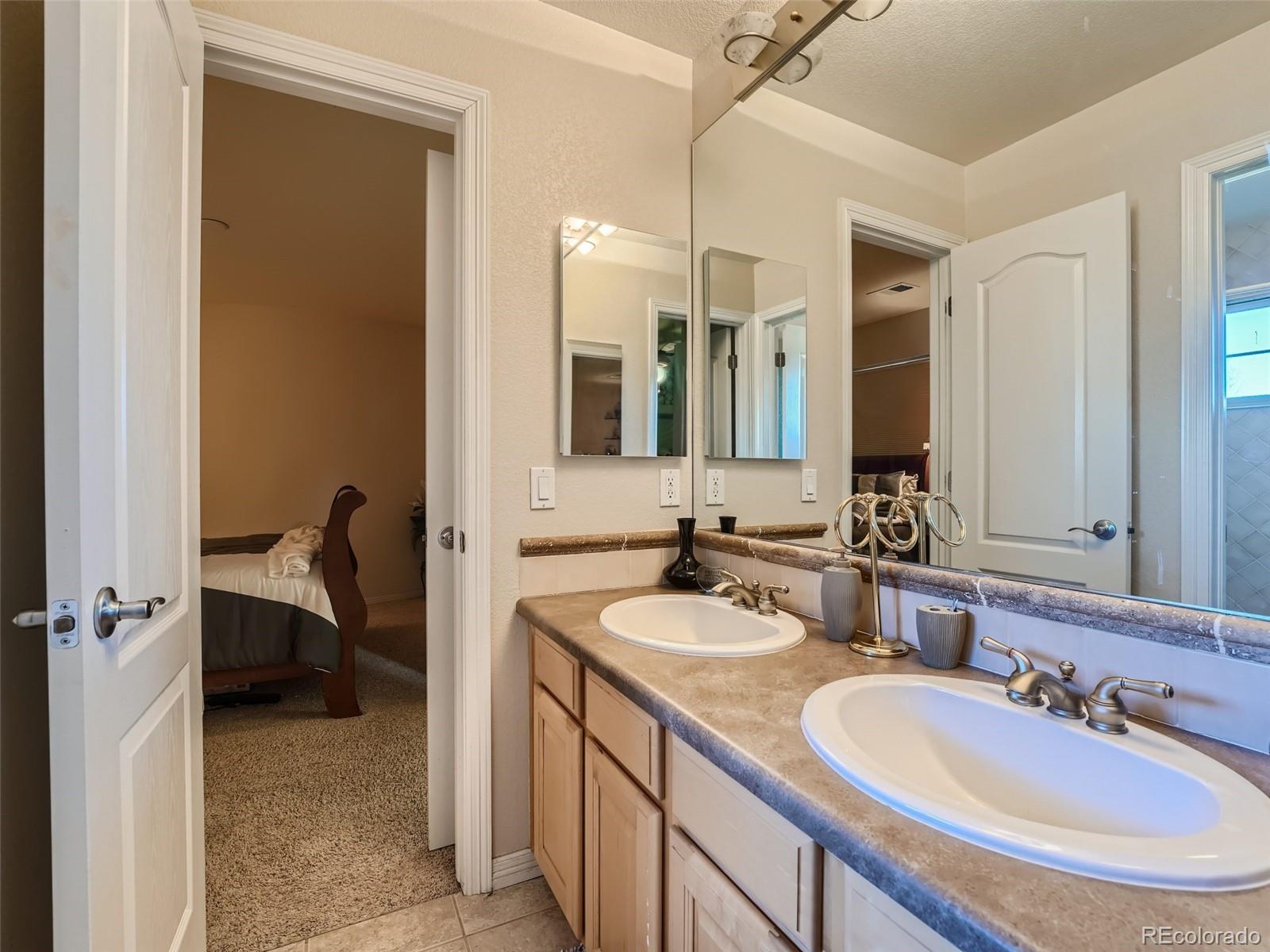 MLS Image #22 for 6025 s andes circle,aurora, Colorado