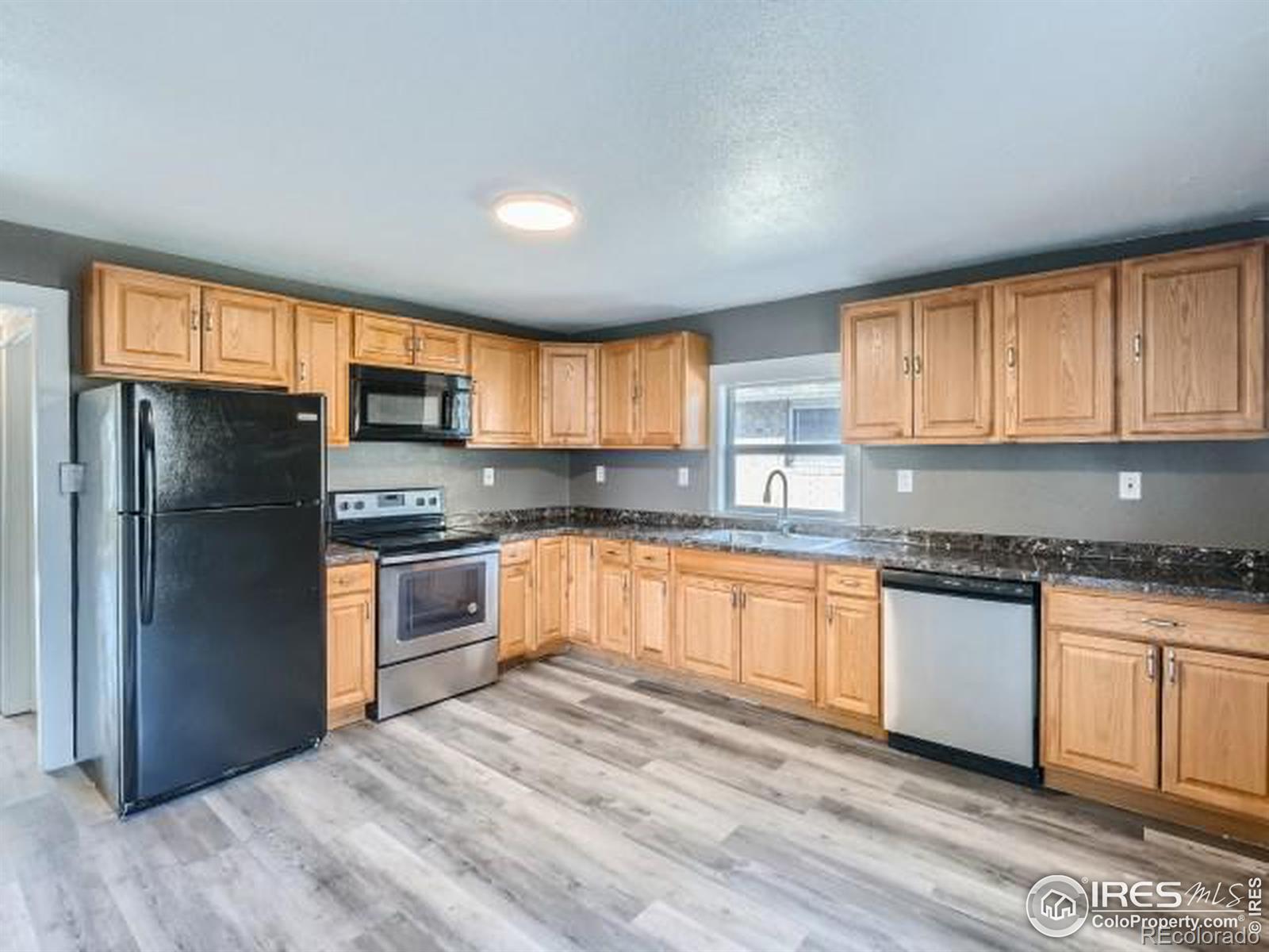 MLS Image #10 for 2203  5th street,greeley, Colorado