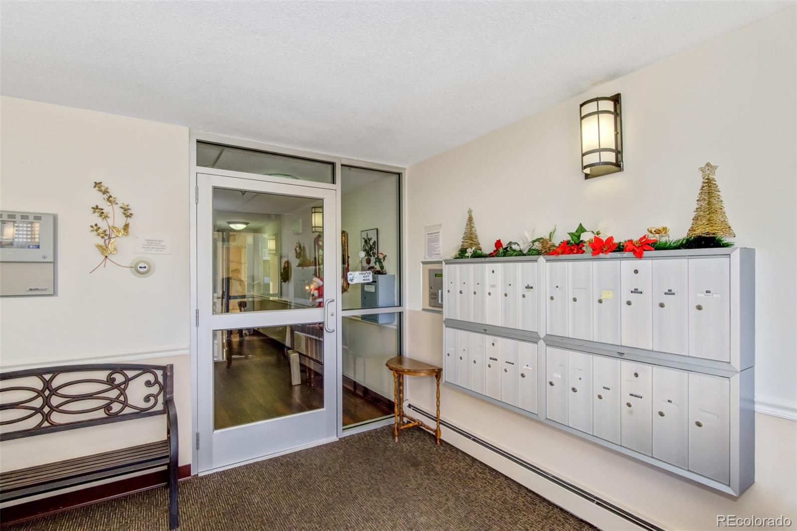 MLS Image #2 for 620 s alton way 3b,denver, Colorado