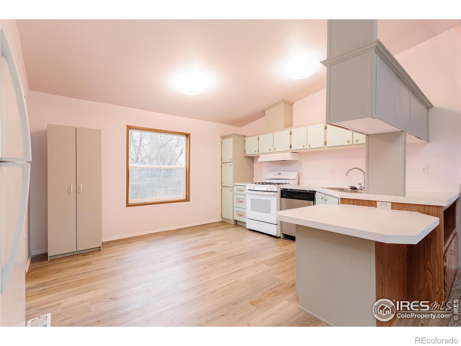 MLS Image #9 for 4618  grand canyon drive,greeley, Colorado