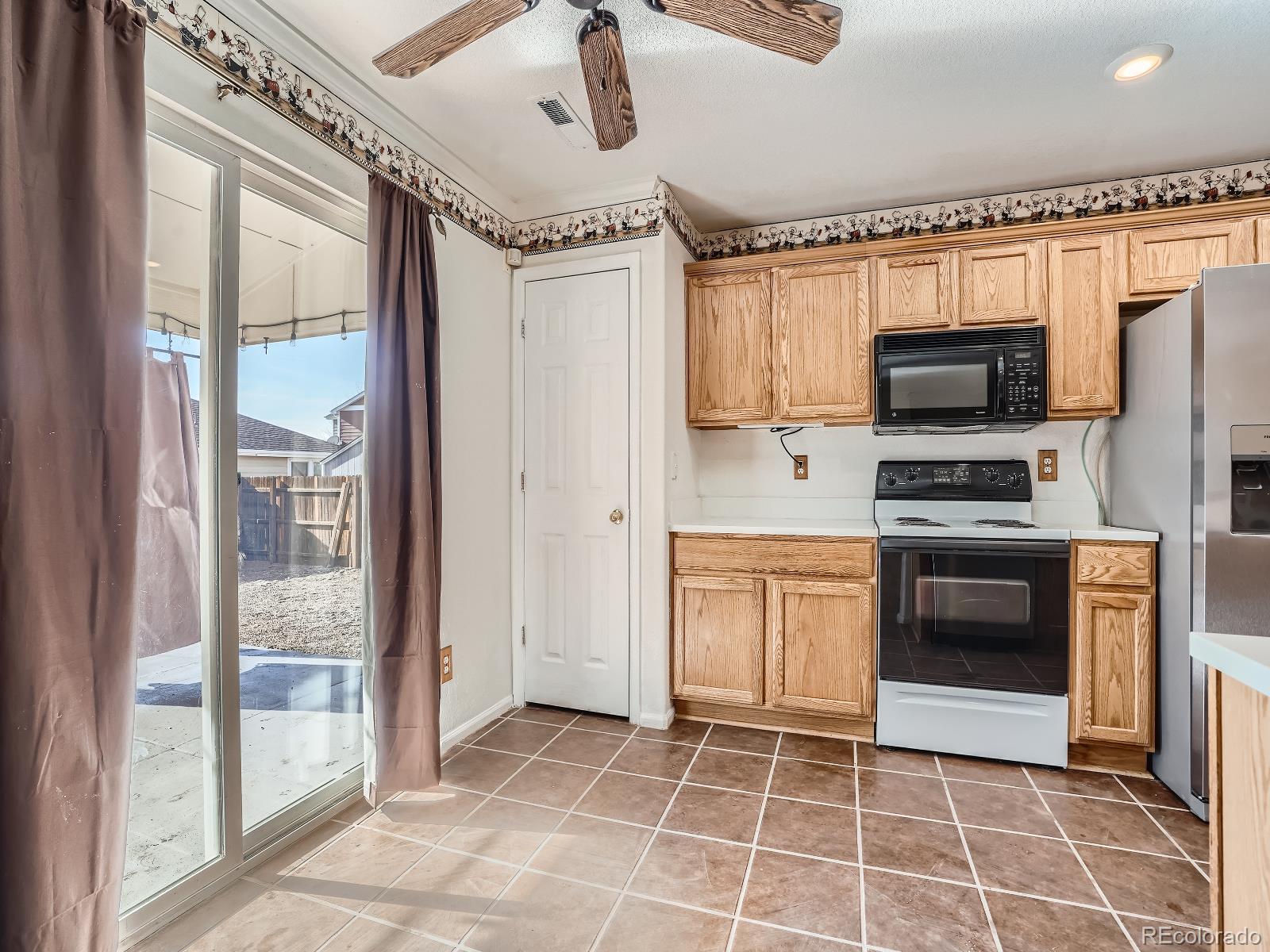 MLS Image #7 for 873  stagecoach drive,lochbuie, Colorado