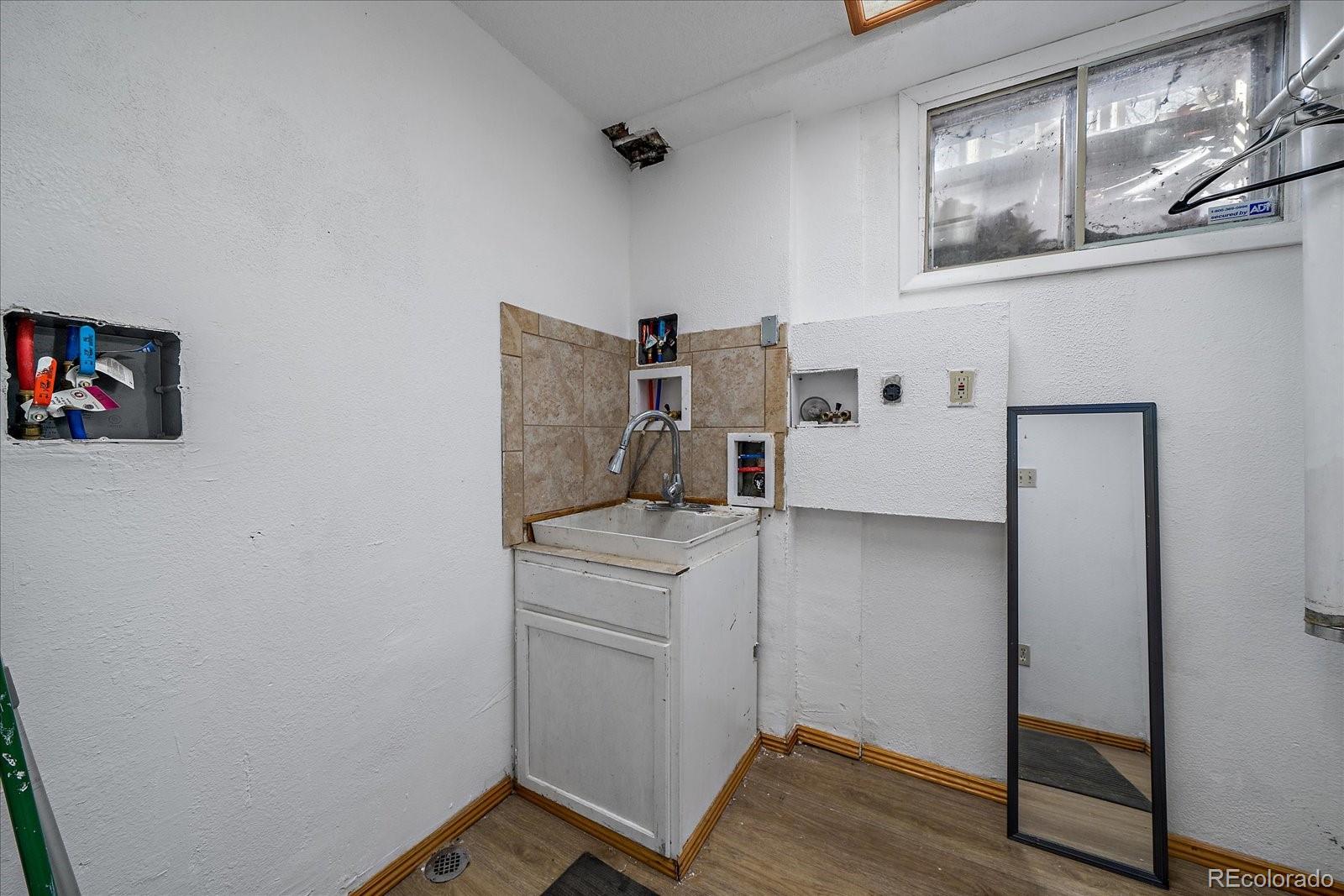 MLS Image #21 for 5523  scranton street,denver, Colorado