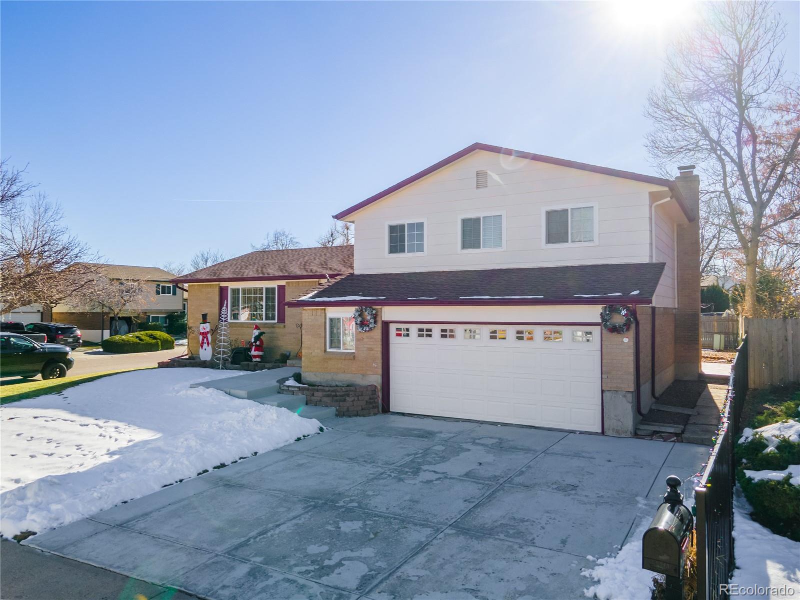 MLS Image #1 for 8908 w maplewood drive,littleton, Colorado