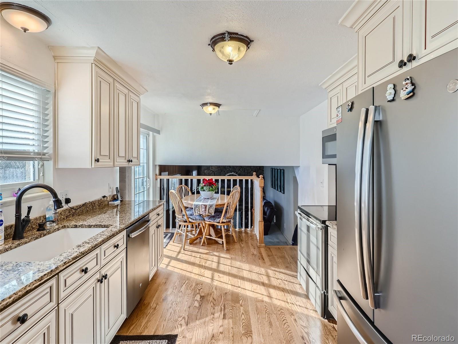 MLS Image #10 for 8908 w maplewood drive,littleton, Colorado