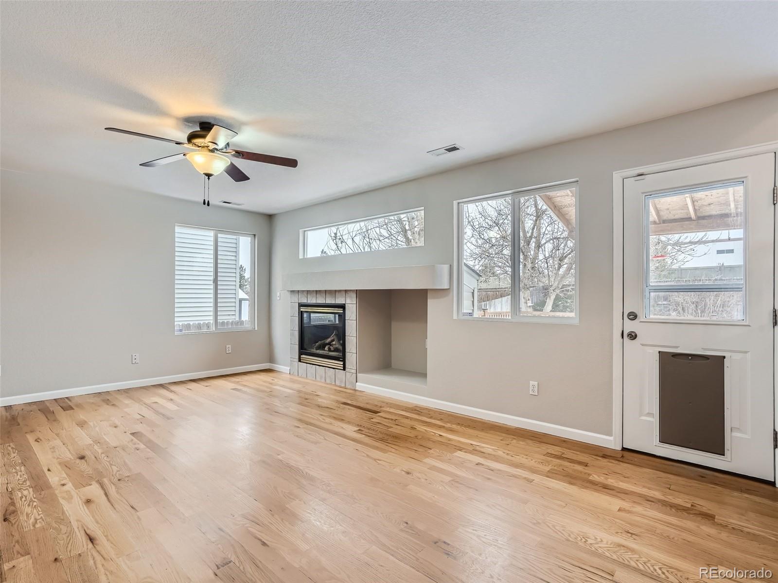 MLS Image #12 for 19573  montview drive,aurora, Colorado