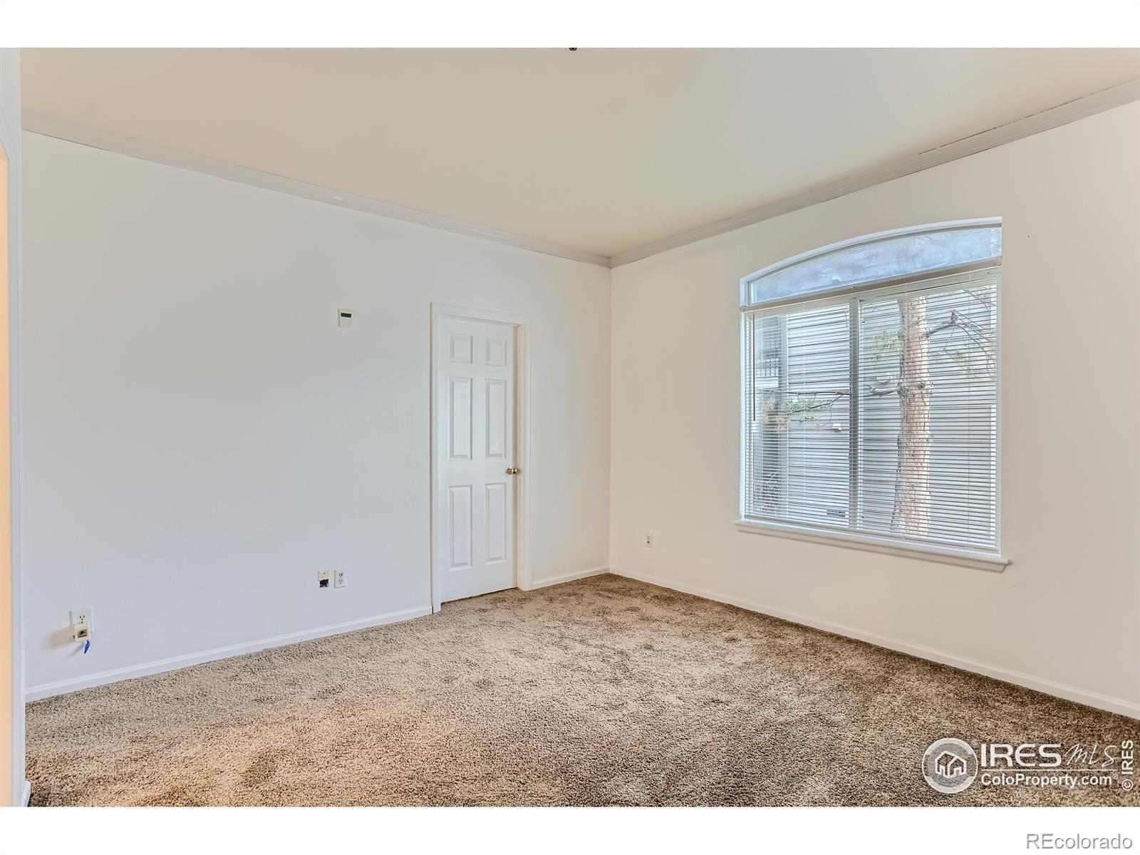 MLS Image #10 for 2575 s syracuse way 103,denver, Colorado