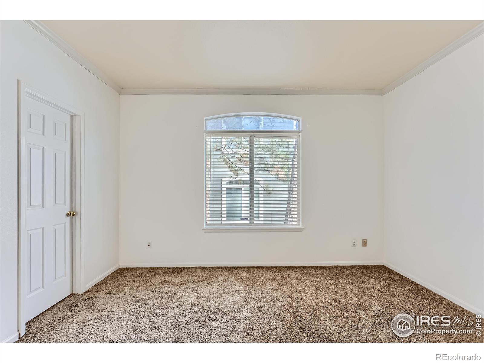 MLS Image #9 for 2575 s syracuse way 103,denver, Colorado