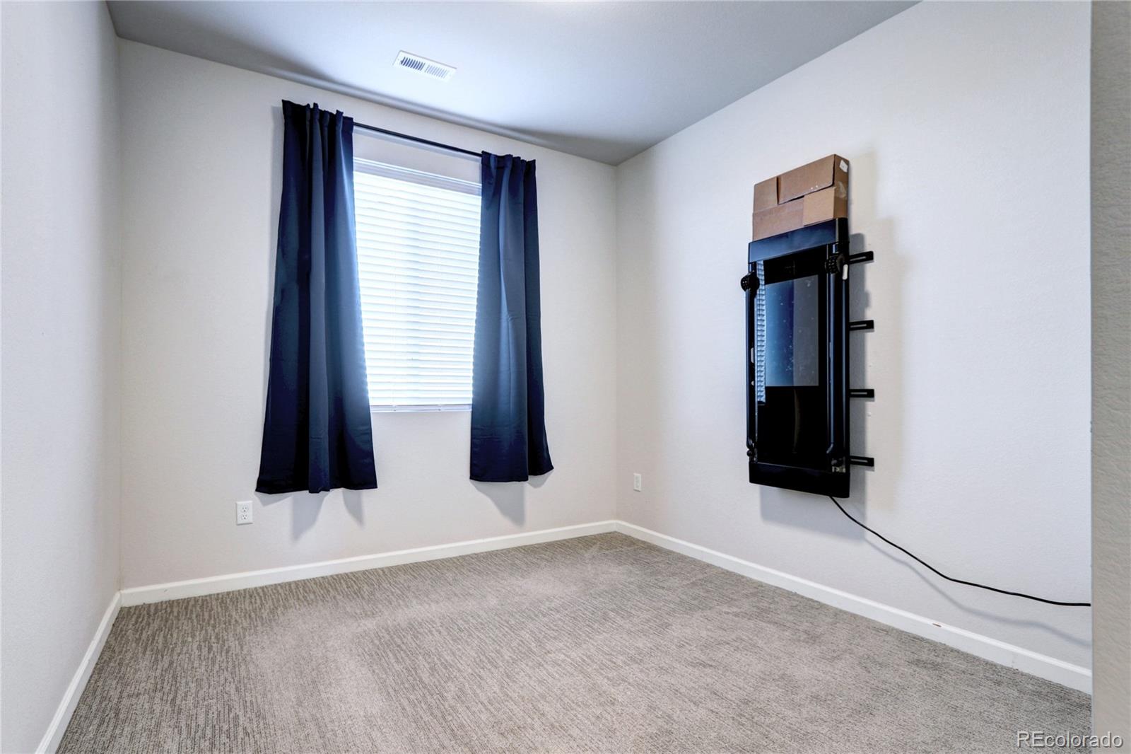 MLS Image #20 for 27309 e 10th drive,aurora, Colorado