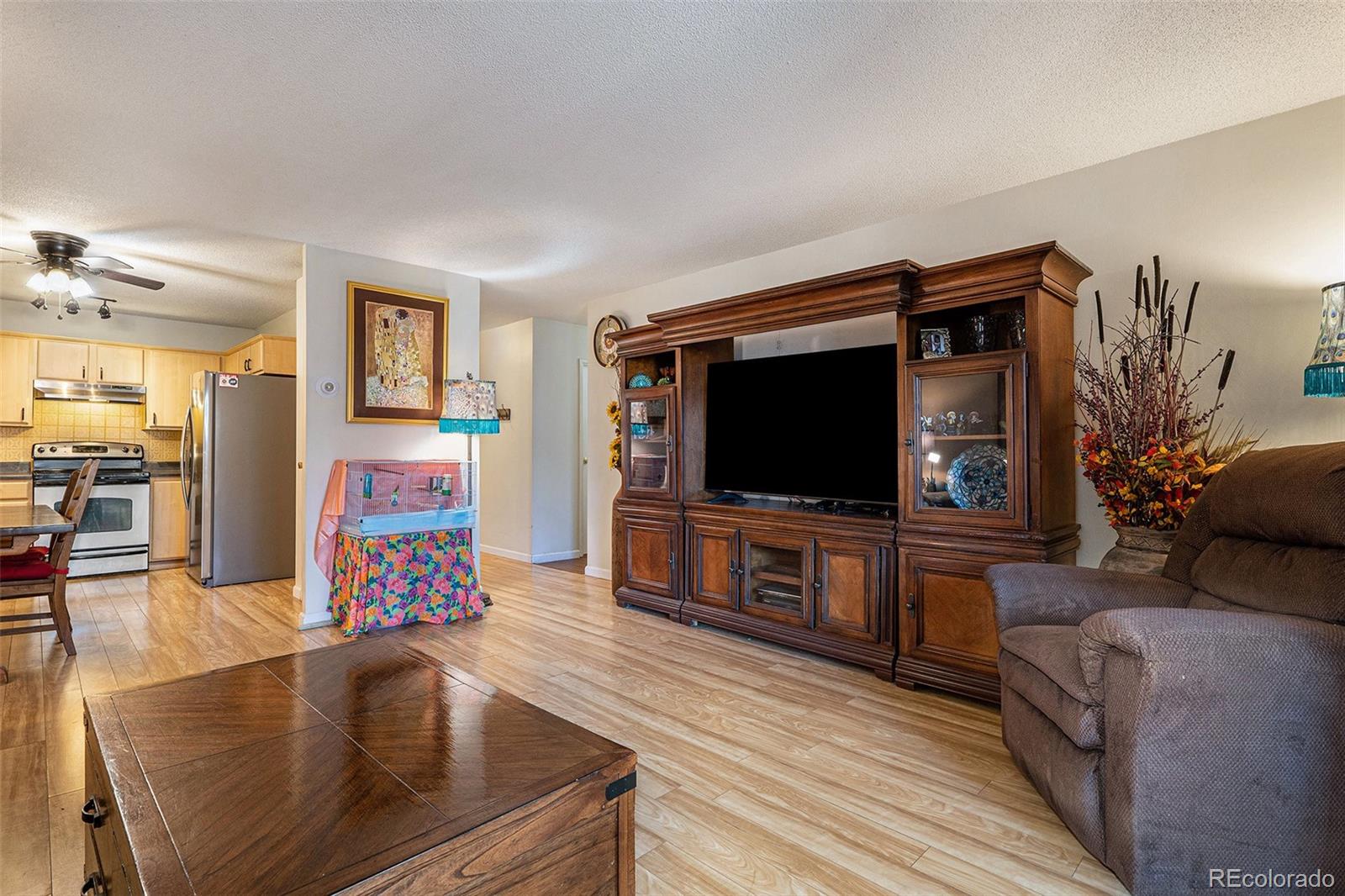 MLS Image #5 for 3022 s wheeling way,aurora, Colorado