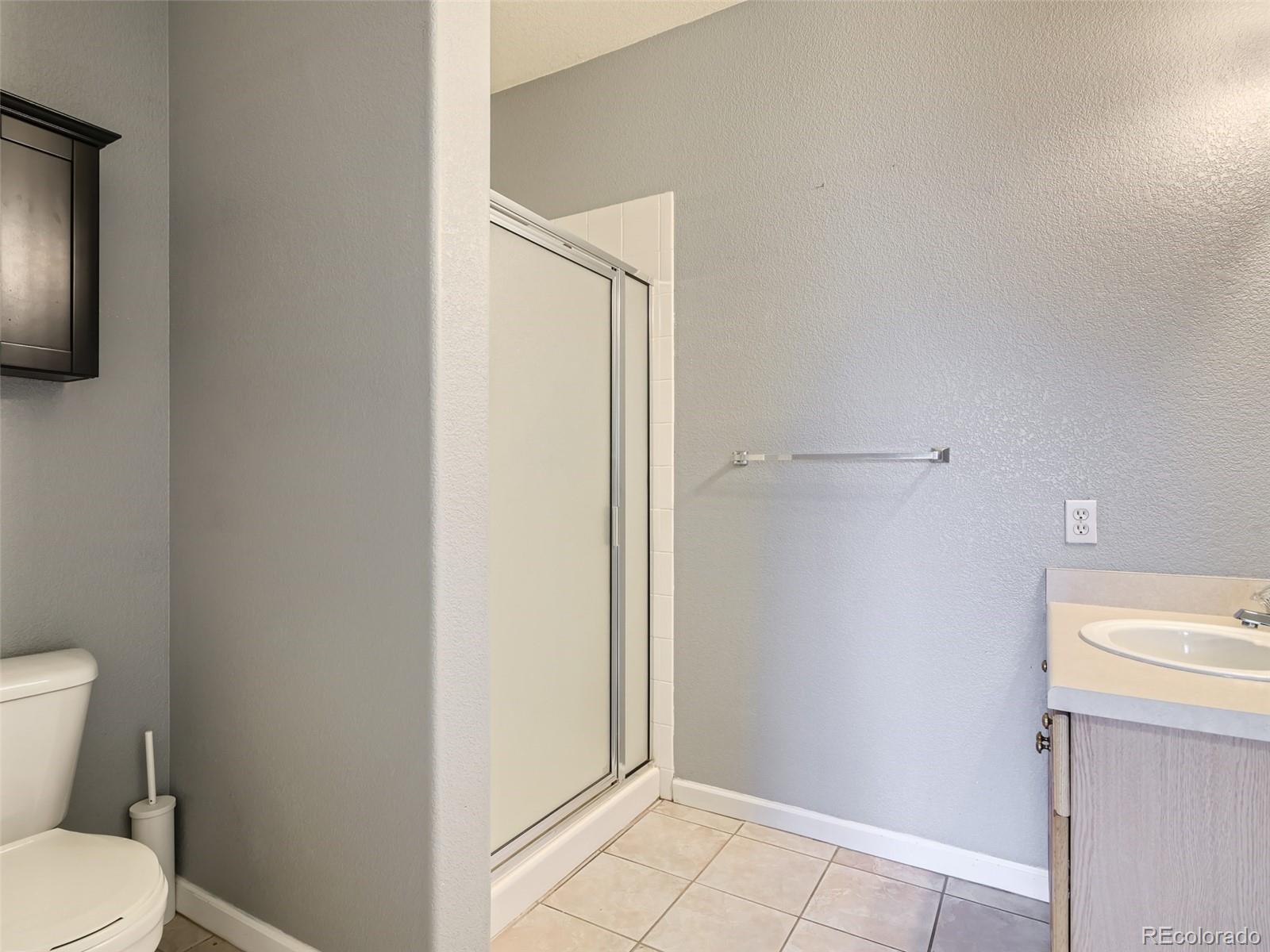 MLS Image #18 for 8329 s independence circle 304,littleton, Colorado