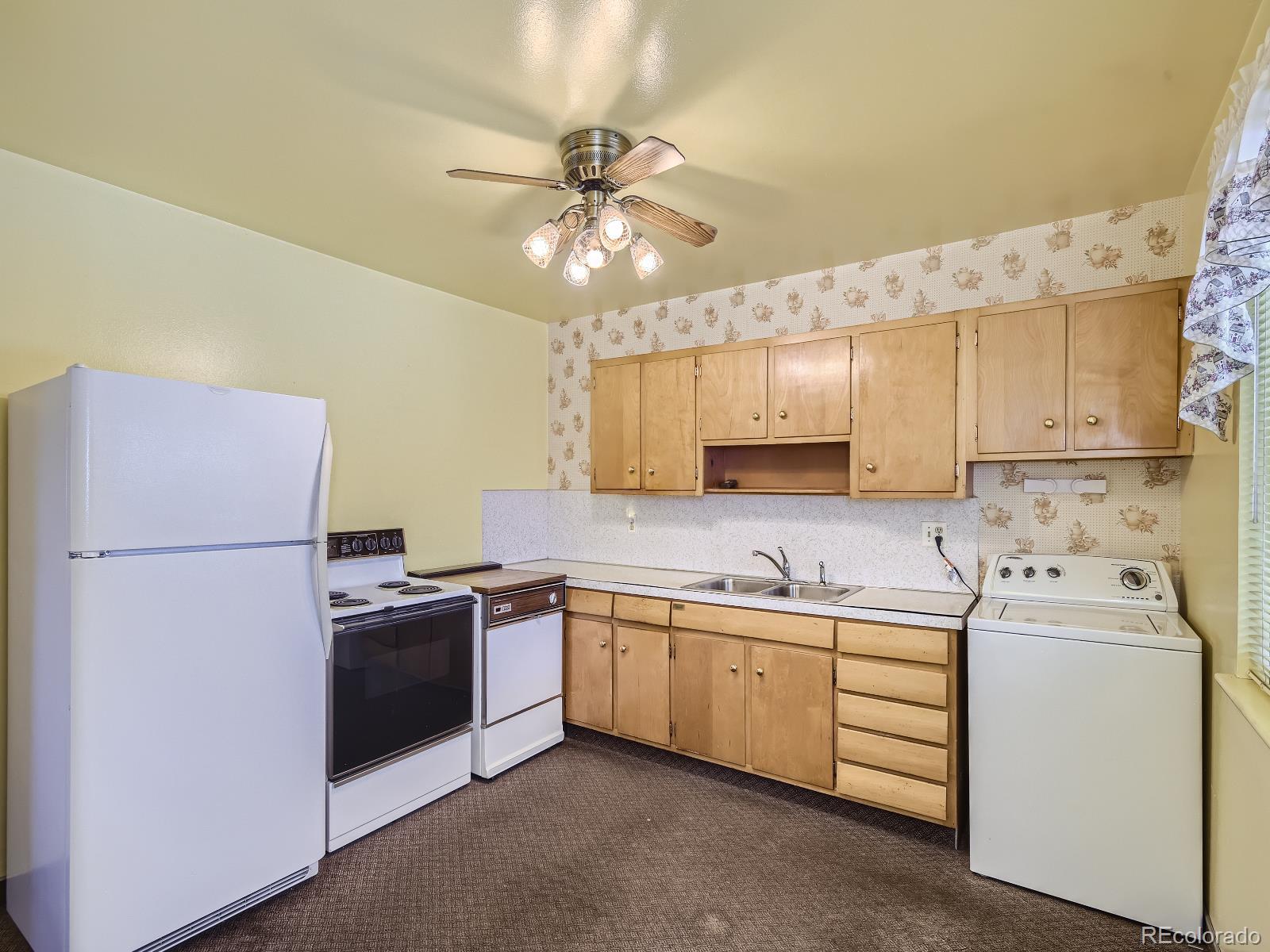 MLS Image #8 for 6890 w oregon drive,lakewood, Colorado