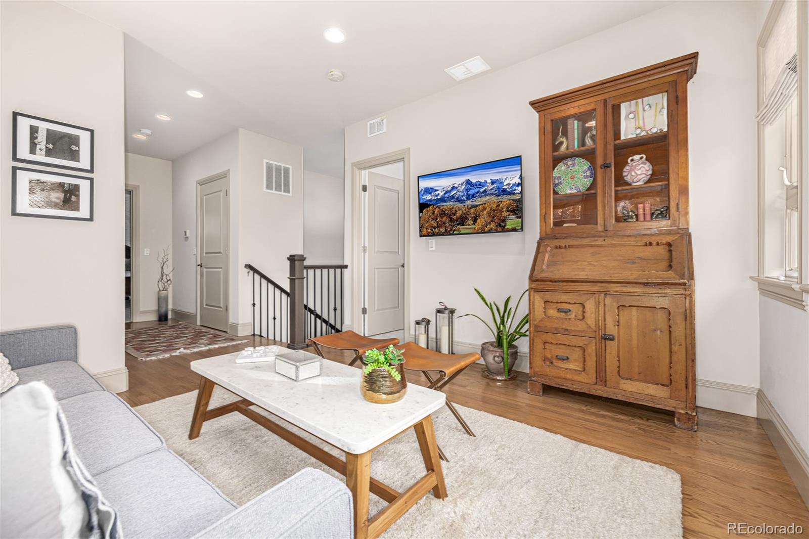 MLS Image #27 for 425  syracuse street,denver, Colorado