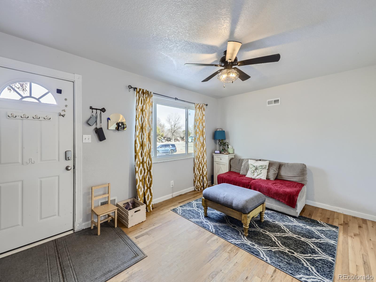 MLS Image #5 for 11345  downing drive,northglenn, Colorado