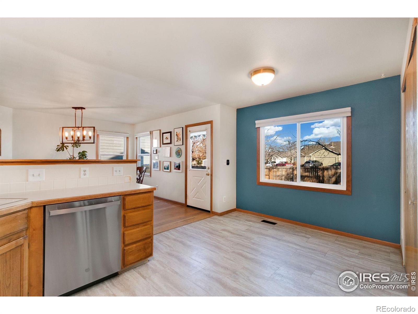MLS Image #13 for 130  fossil court,fort collins, Colorado