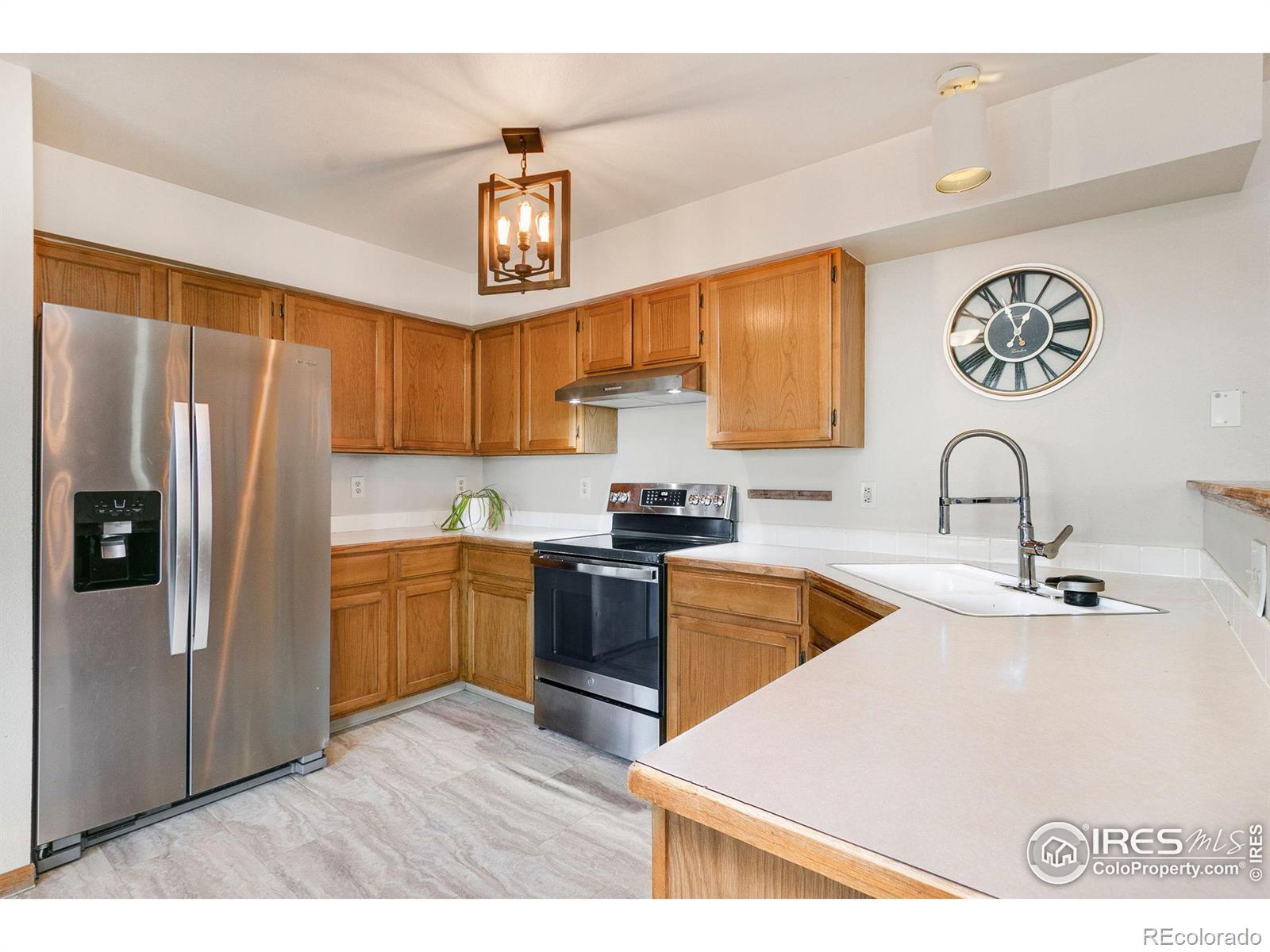 MLS Image #14 for 130  fossil court,fort collins, Colorado