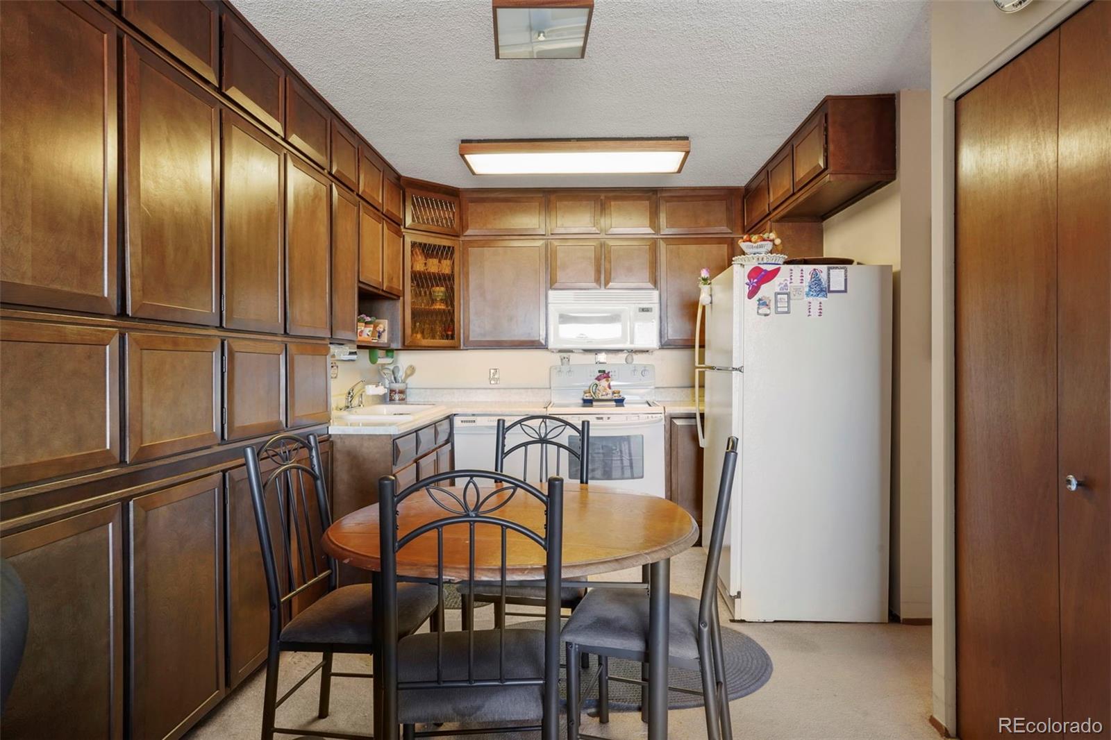 MLS Image #5 for 9335 e center avenue 10b,denver, Colorado