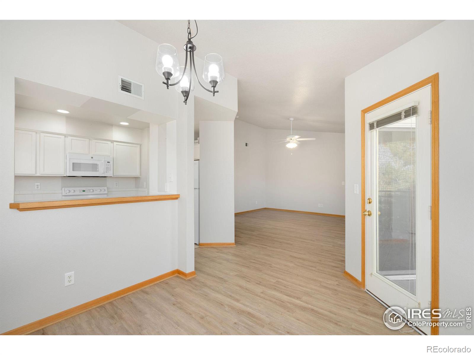 MLS Image #5 for 950  52nd ave ct,greeley, Colorado