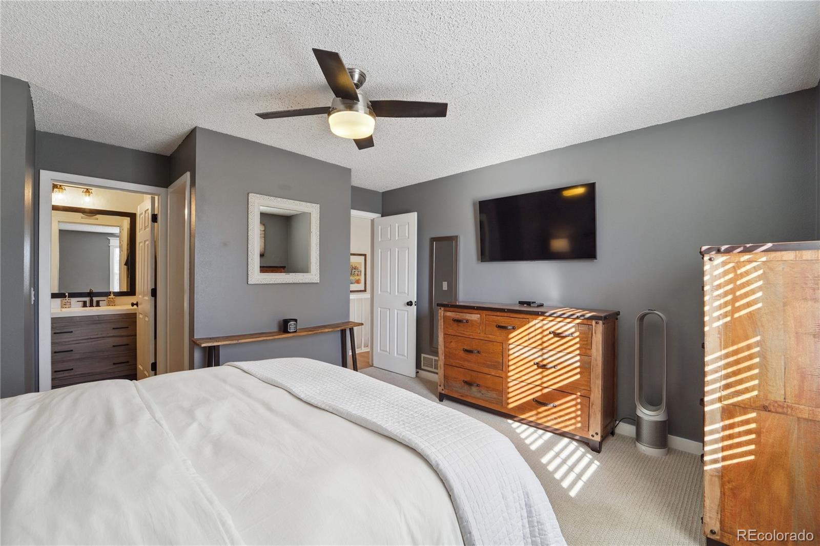 MLS Image #11 for 415  greenway lane,broomfield, Colorado