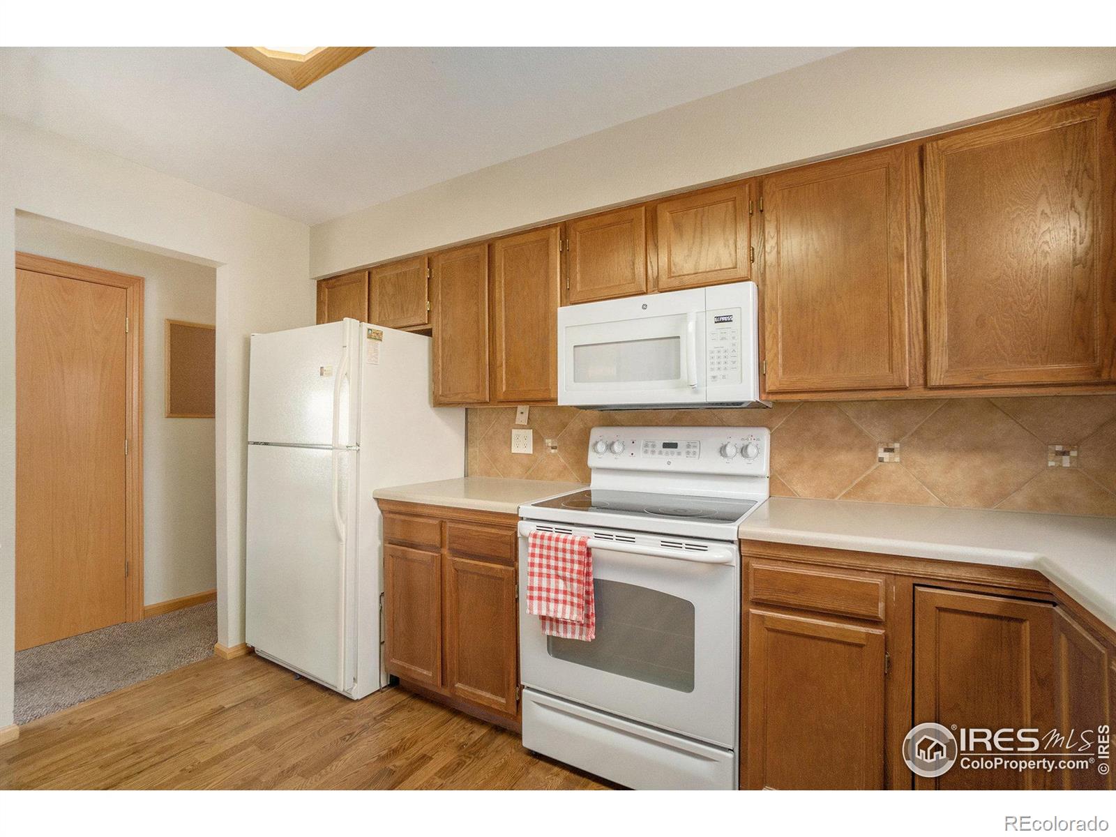 MLS Image #8 for 709 e 57th street,loveland, Colorado