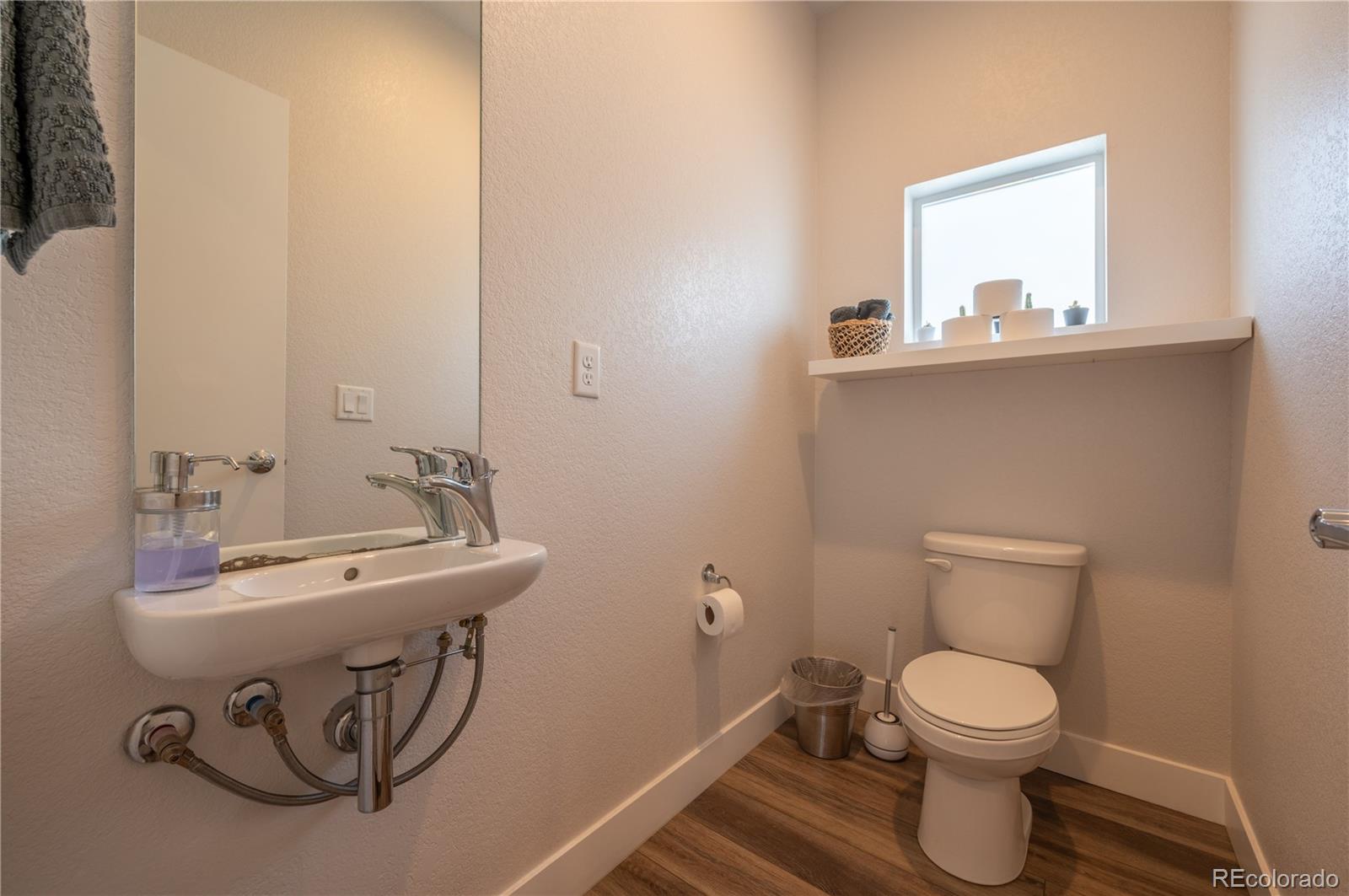 MLS Image #19 for 5586 w 11th place,lakewood, Colorado