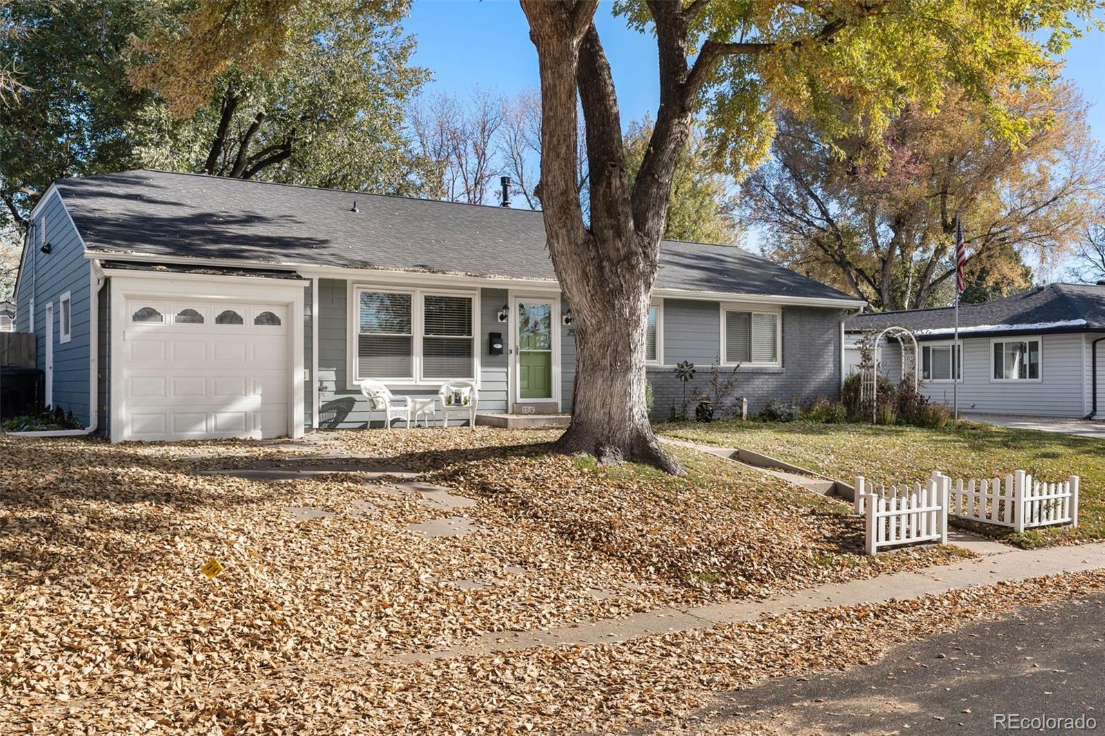 MLS Image #2 for 2516 s clermont street,denver, Colorado