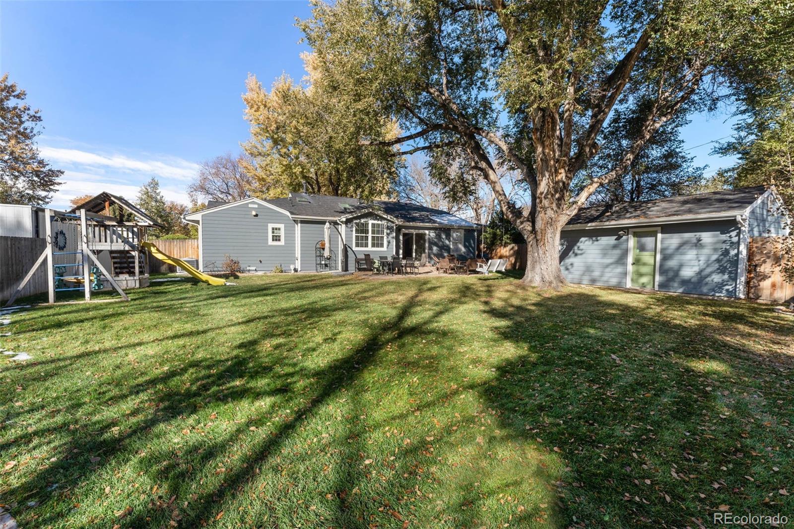 MLS Image #36 for 2516 s clermont street,denver, Colorado