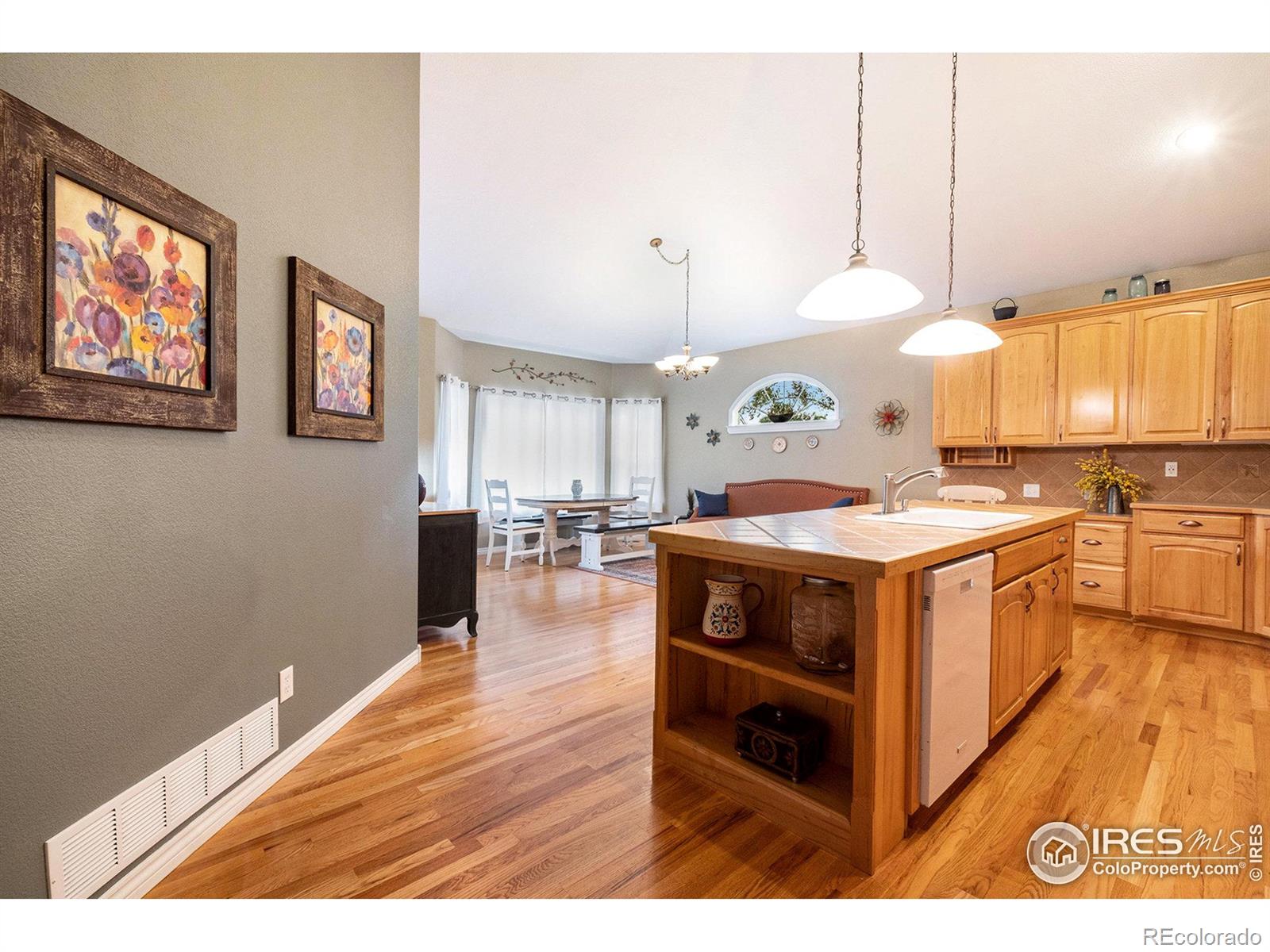 MLS Image #11 for 5447  nantucket court,loveland, Colorado