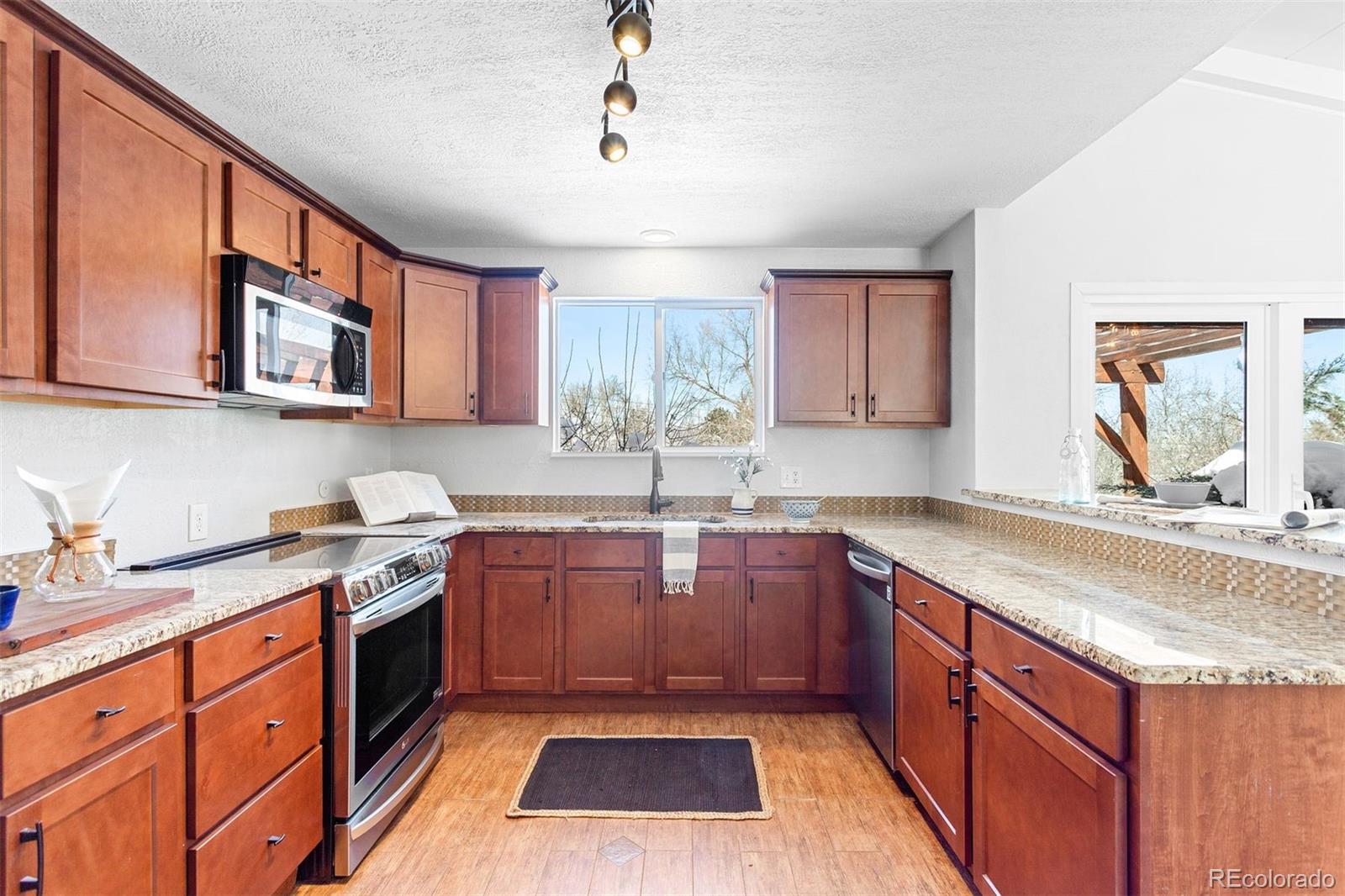 MLS Image #12 for 11825 w 30th place,lakewood, Colorado