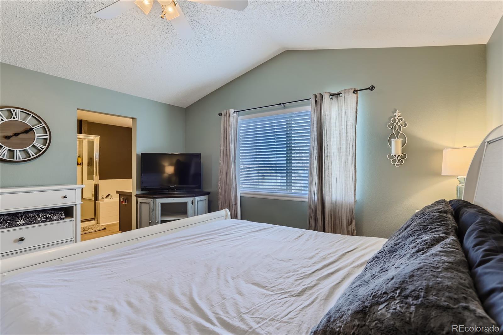 MLS Image #24 for 5348 s ukraine way,aurora, Colorado